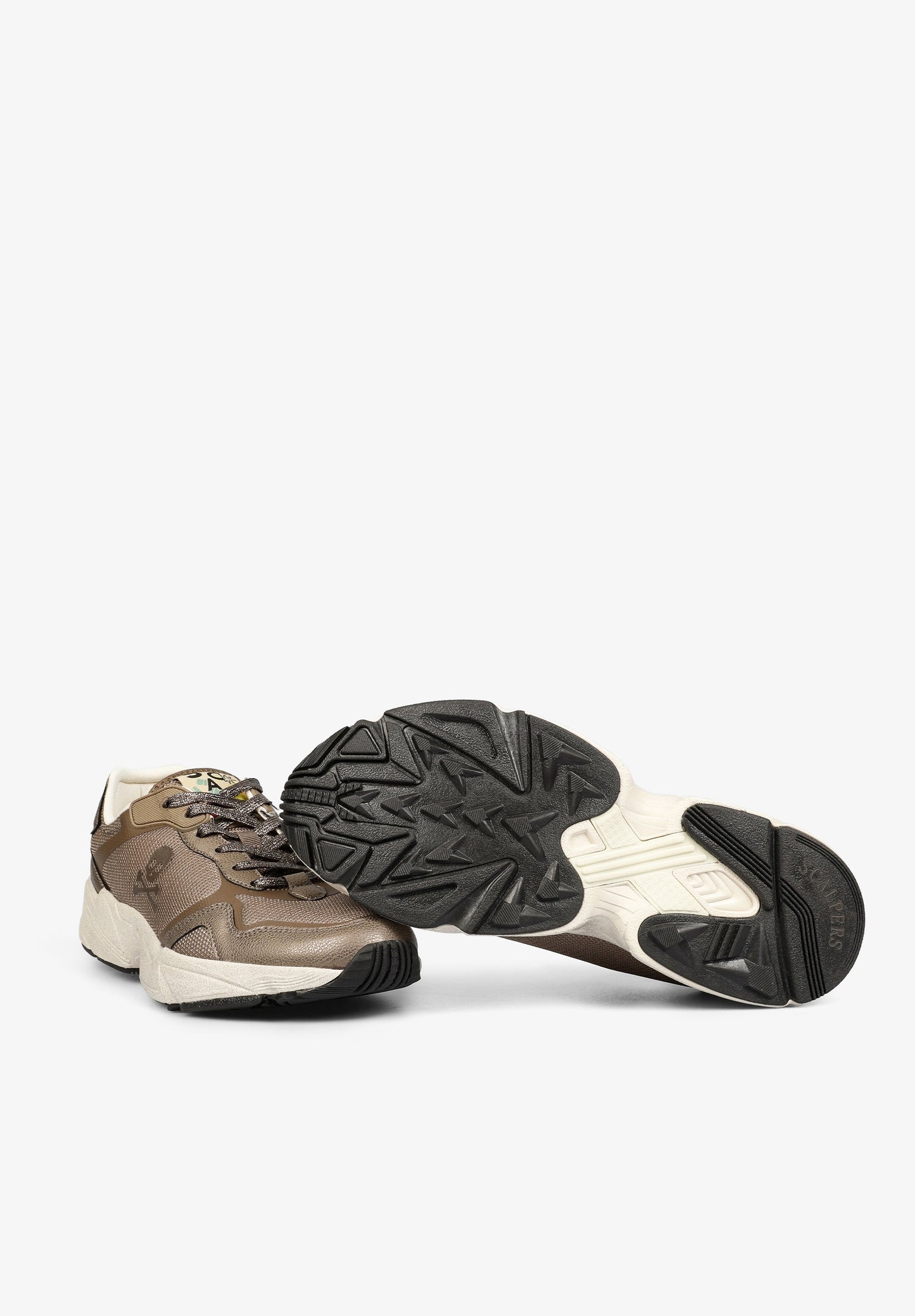 SAPATILHAS COM SOLA GROSSA