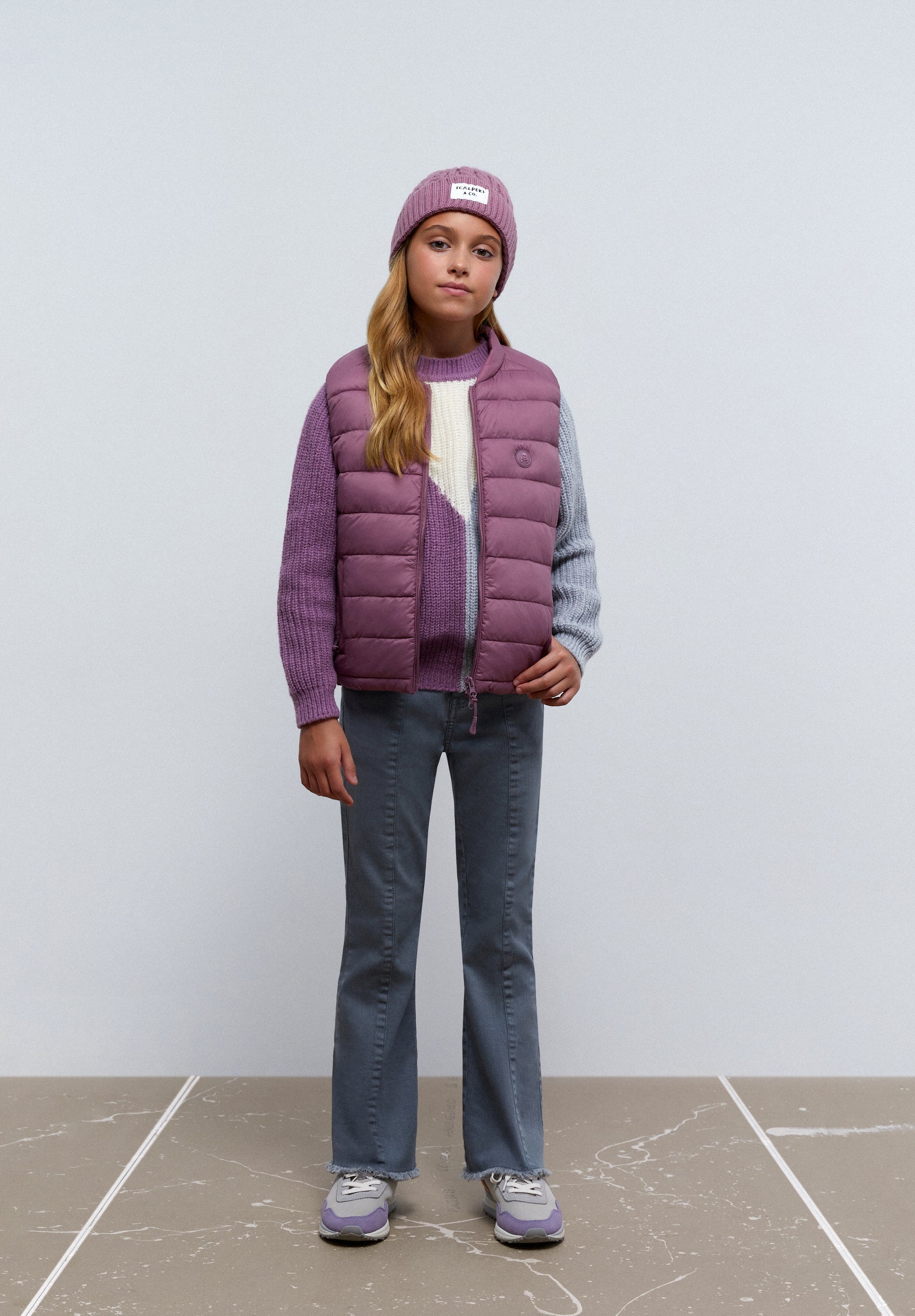 CALÇAS BOCA DE SINO COM BOTÕES