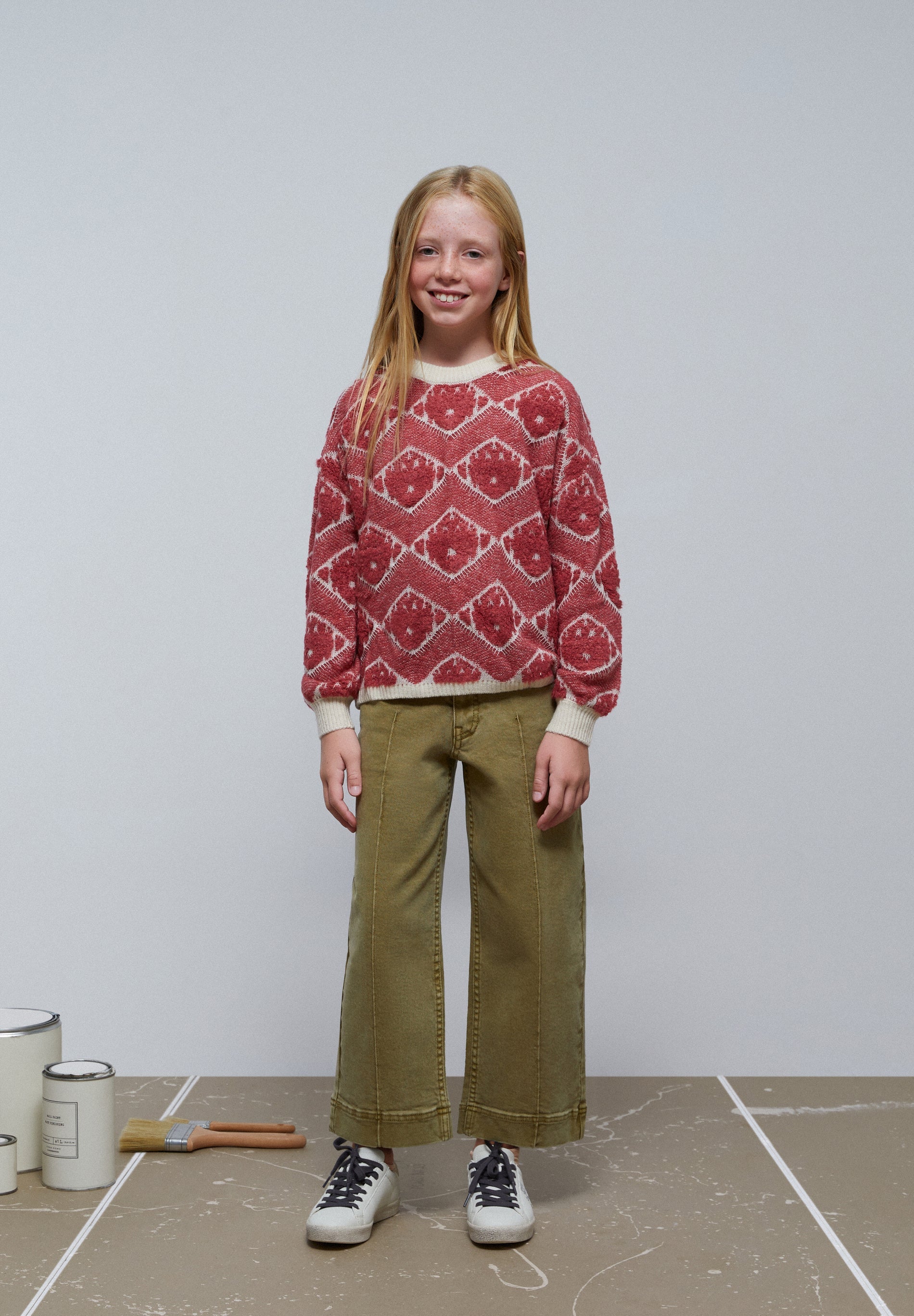 SWEATER COM PORMENOR ENCARACOLADO