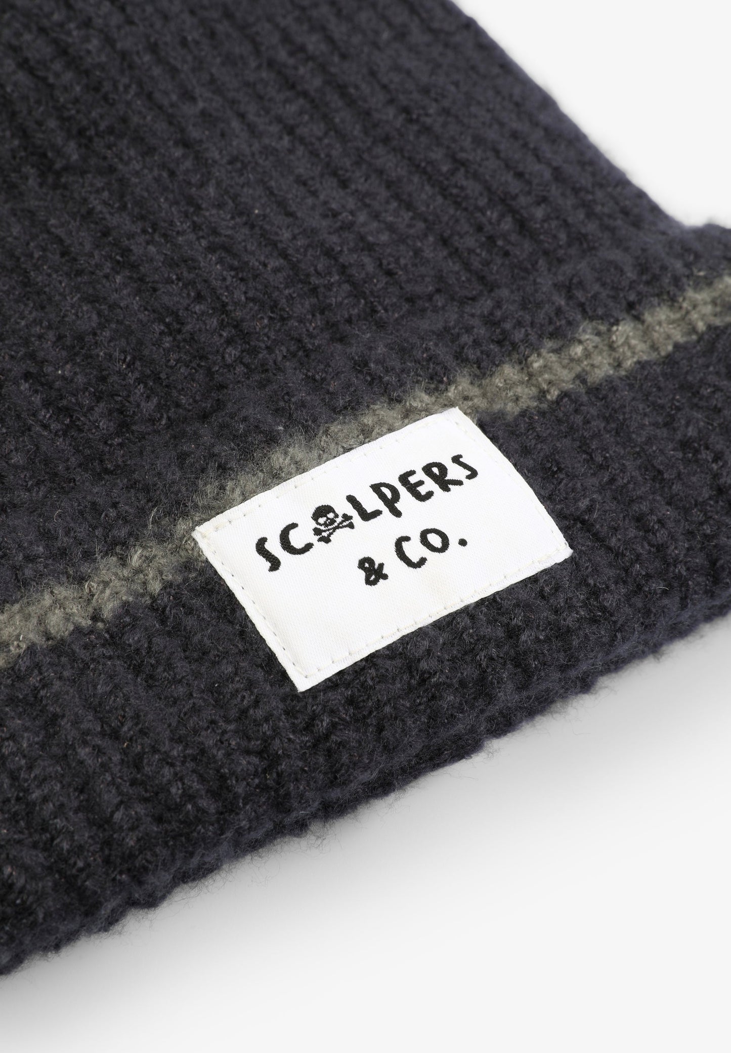 GORRO DE MALHA DE RISCA