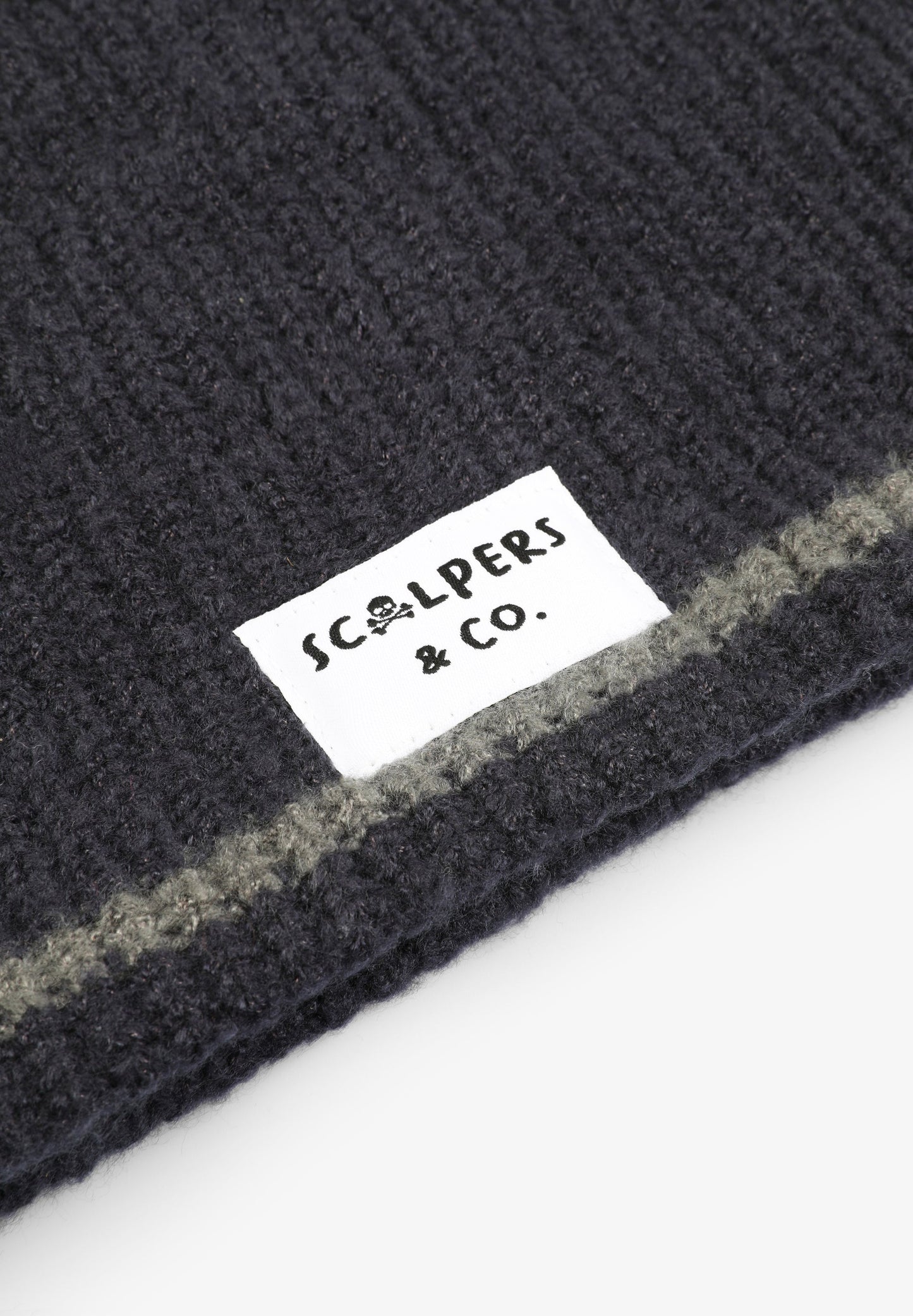 GOLA DE MALHA CANELADA