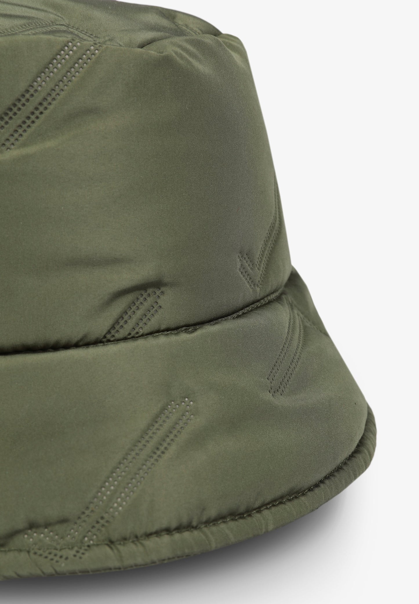 GORRO BUCKET ACOLCHOADO