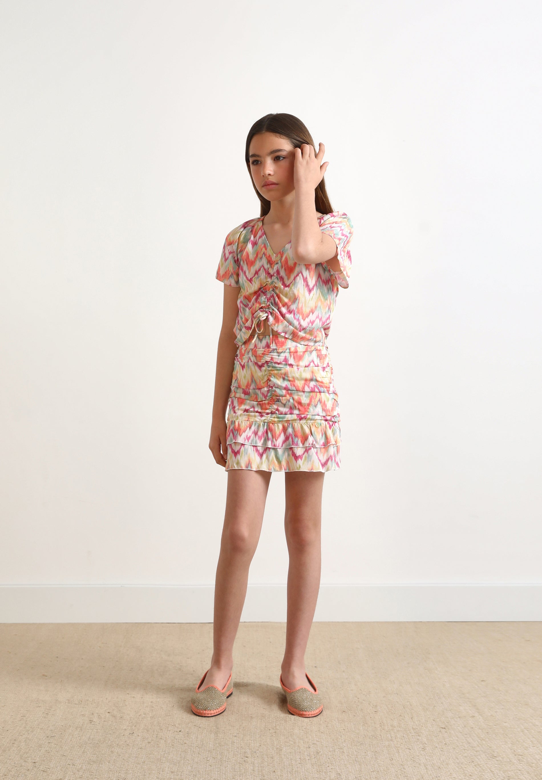 MINISSAIA IKAT COM FOLHOS