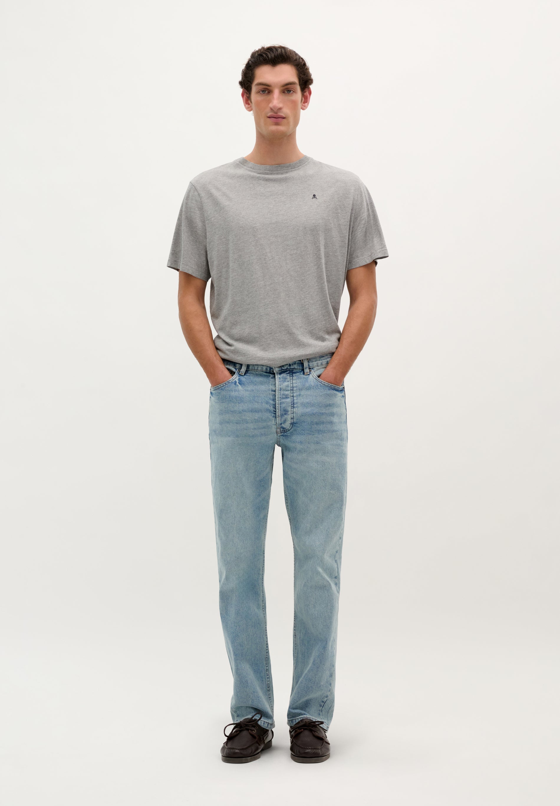 T-SHIRT BÁSICA COM SKULL RELAXED FIT