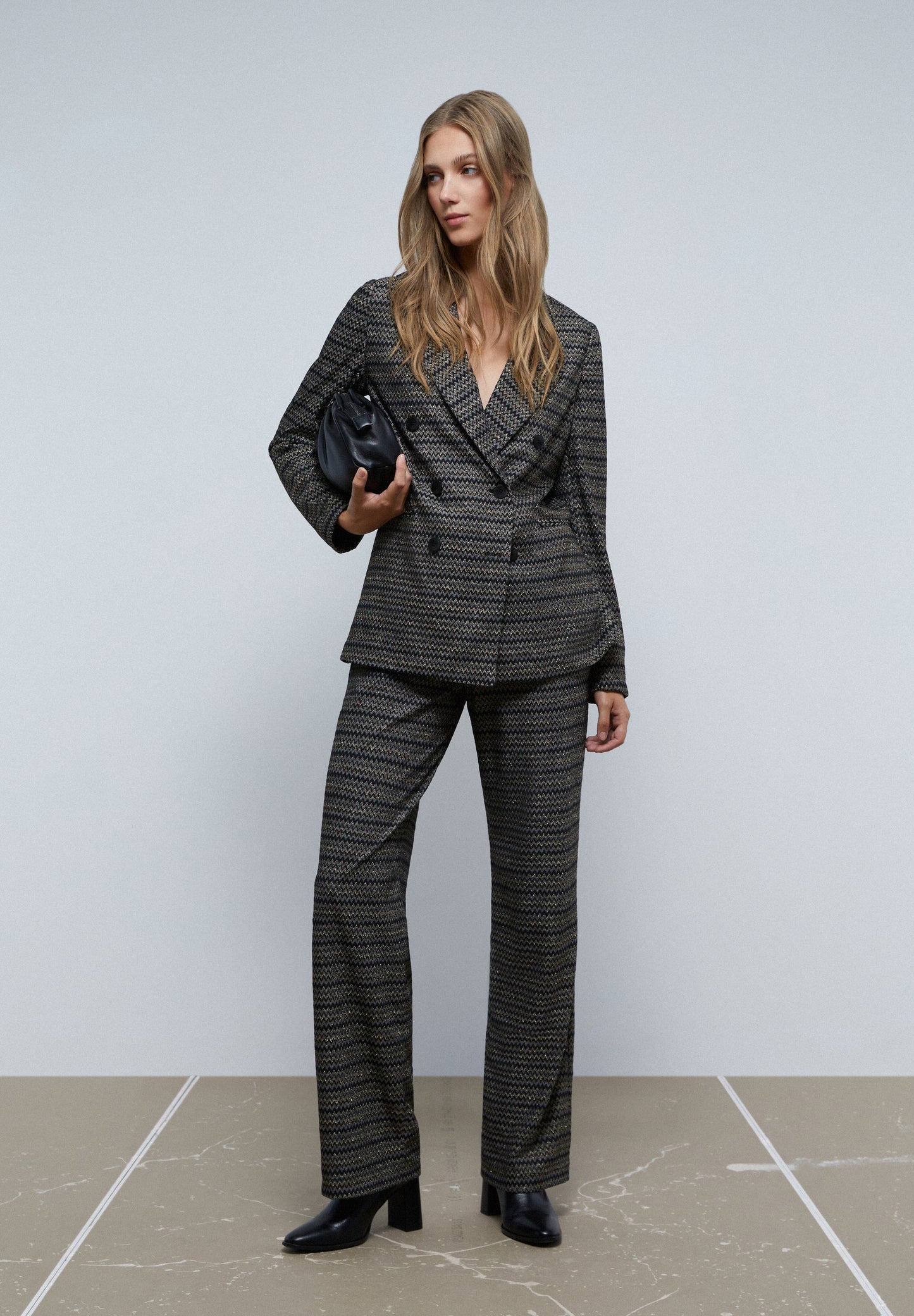 BLAZER LEVE METALIZADO