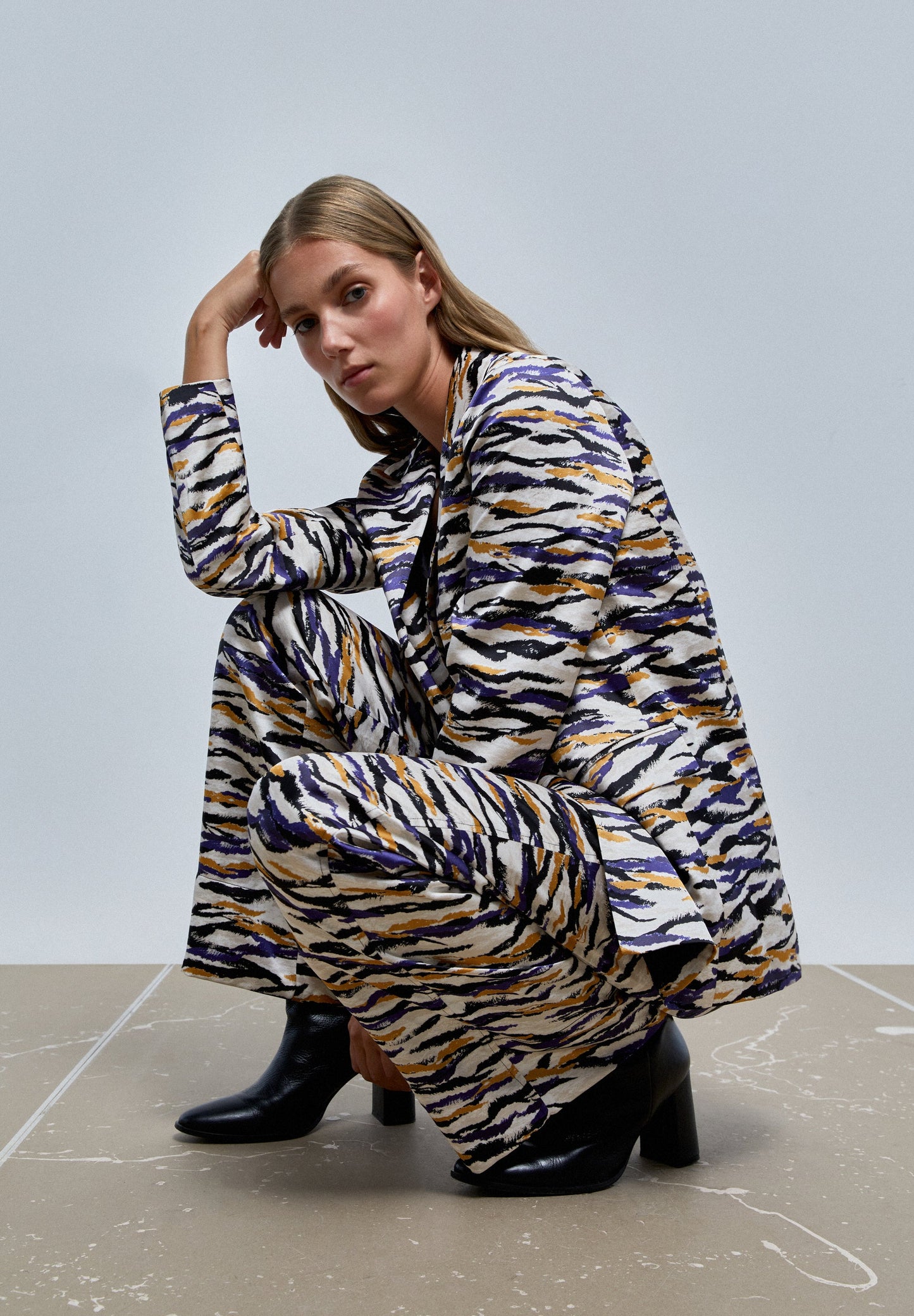 BLAZER COM ESTAMPADO ANIMAL