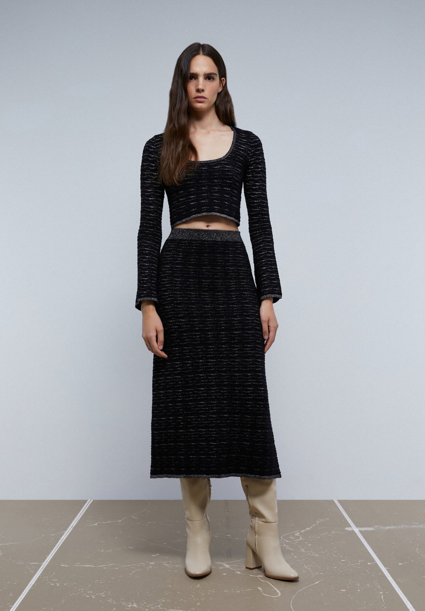 SAIA MIDI DE MALHA COM FIO METALIZADO