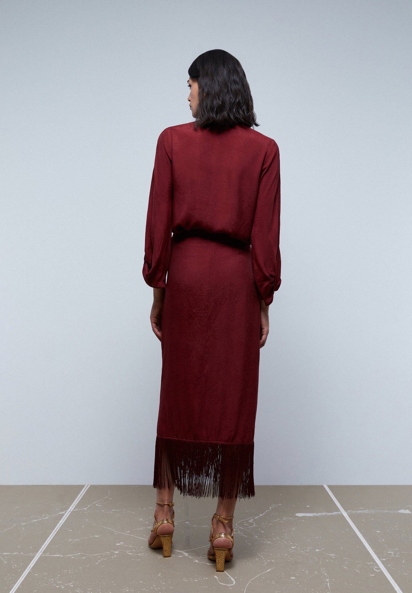 SAIA EM JACQUARD COM FRANJAS