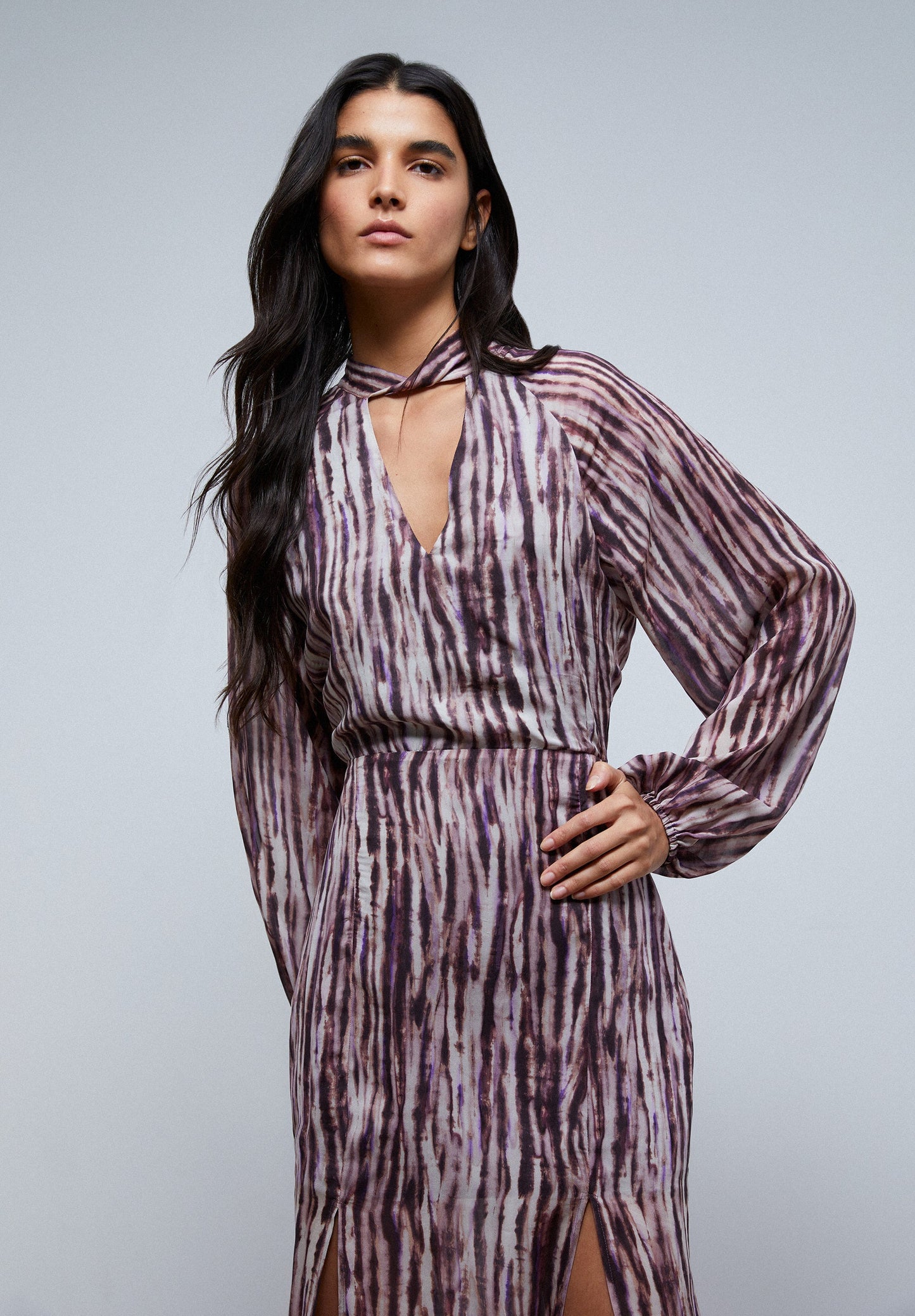 VESTIDO TIE-DYE COM LAÇO NA GOLA