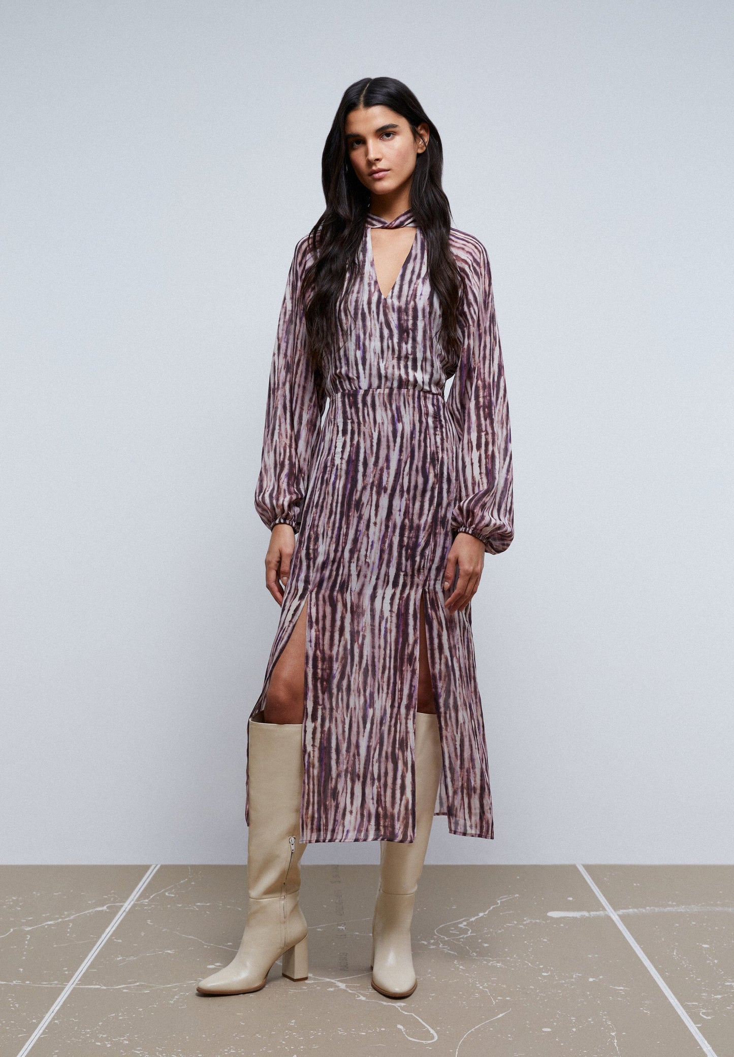 VESTIDO TIE-DYE COM LAÇO NA GOLA