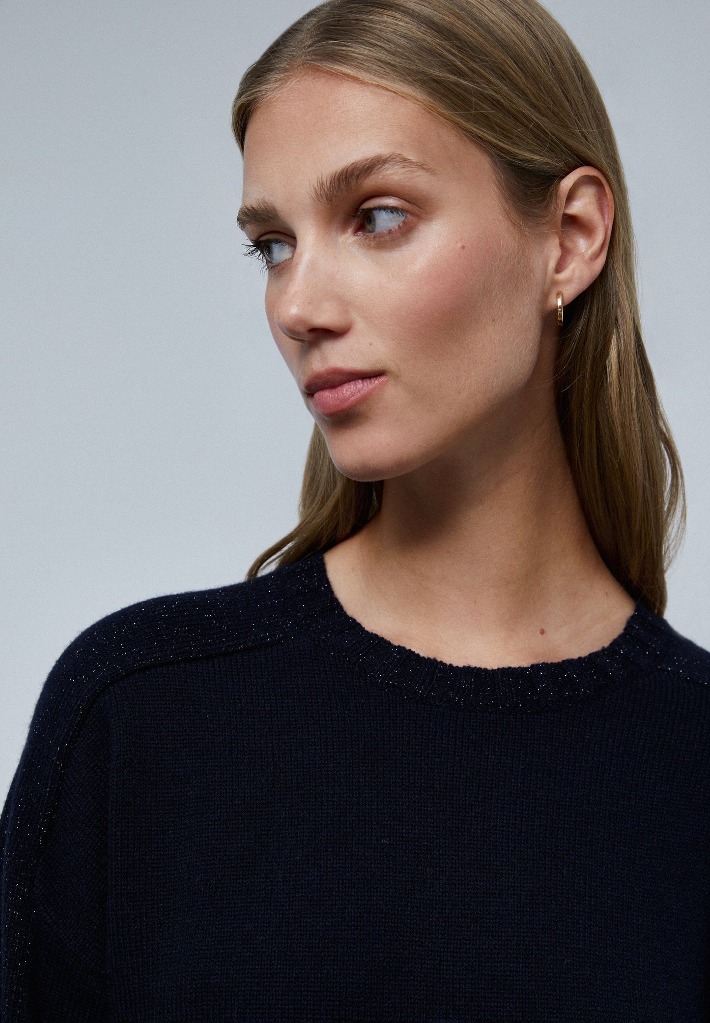 MINIVESTIDO DE MALHA COM FIO METALIZADO