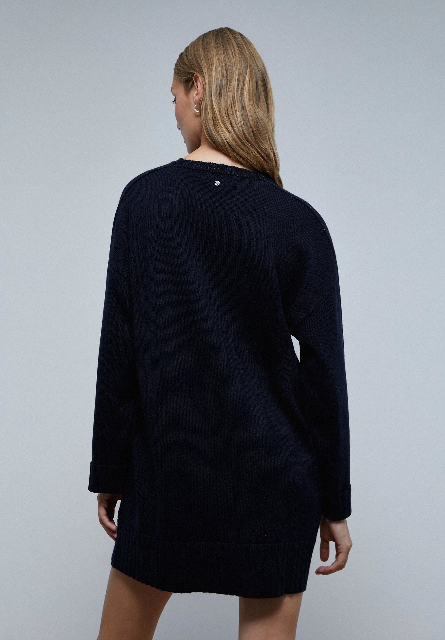 MINIVESTIDO DE MALHA COM FIO METALIZADO