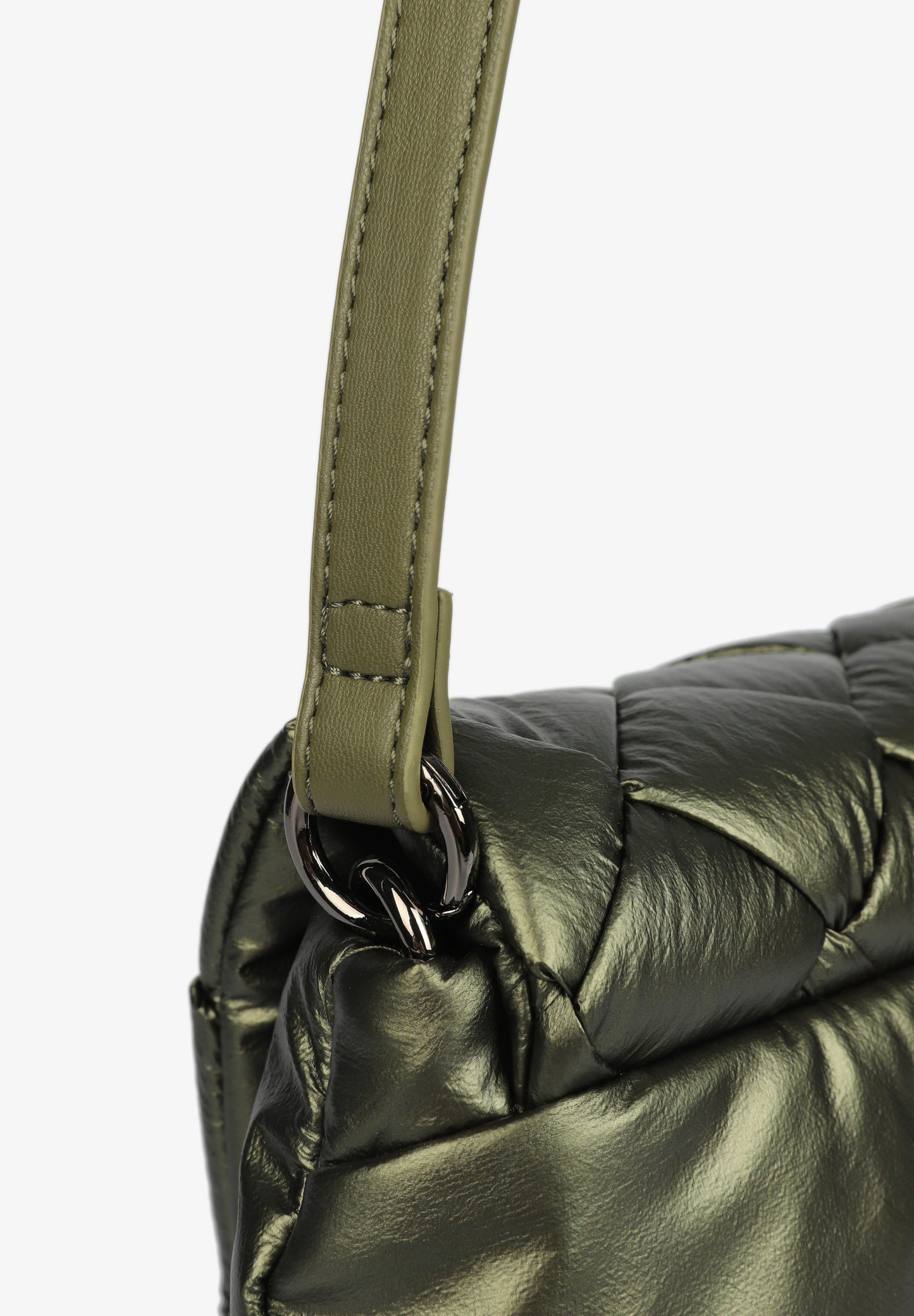 BOLSA ACOLCHOADA COM ALÇA MULTIPOSIÇÃO