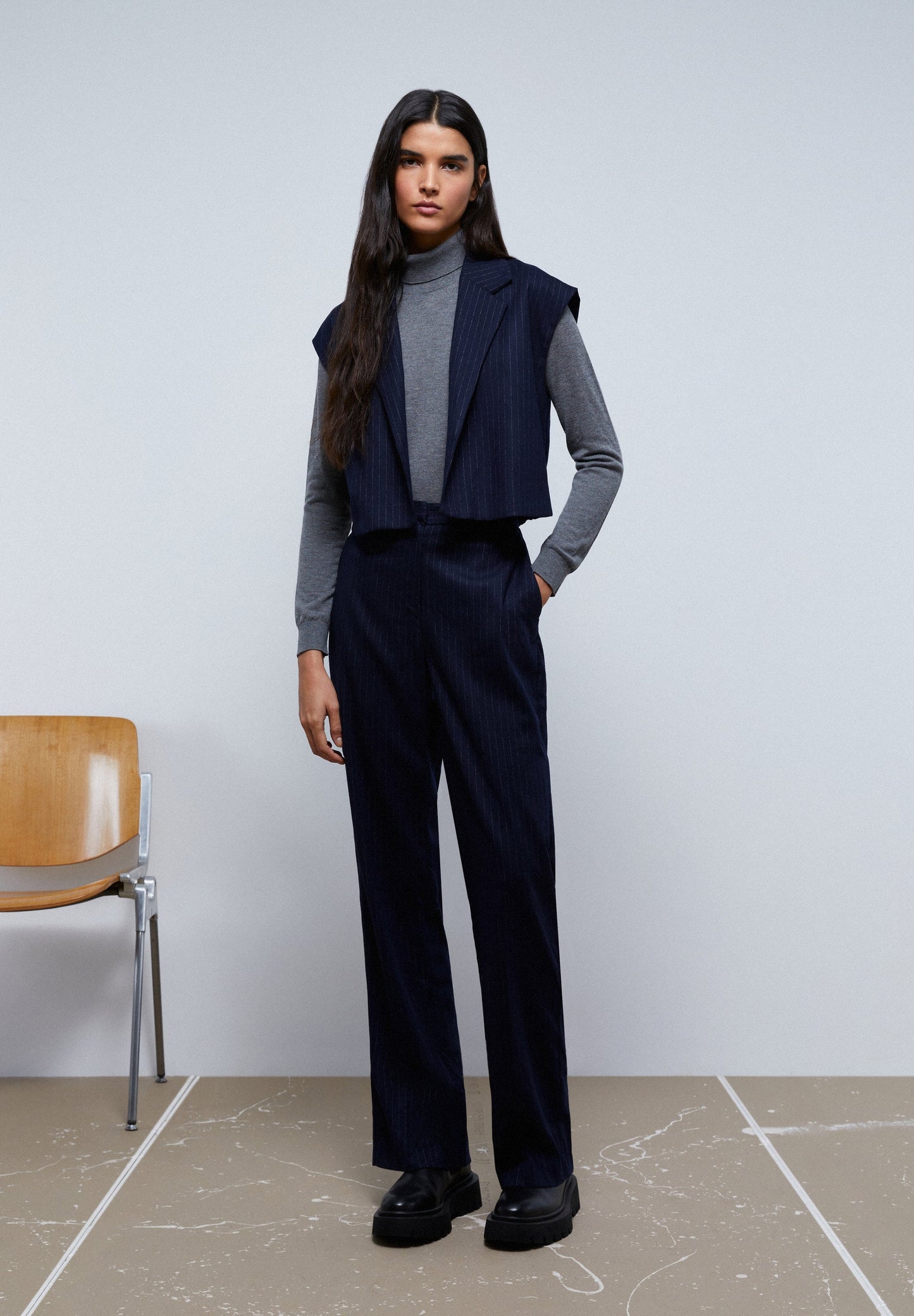 COLETE COM RISCA DIPLOMÁTICA