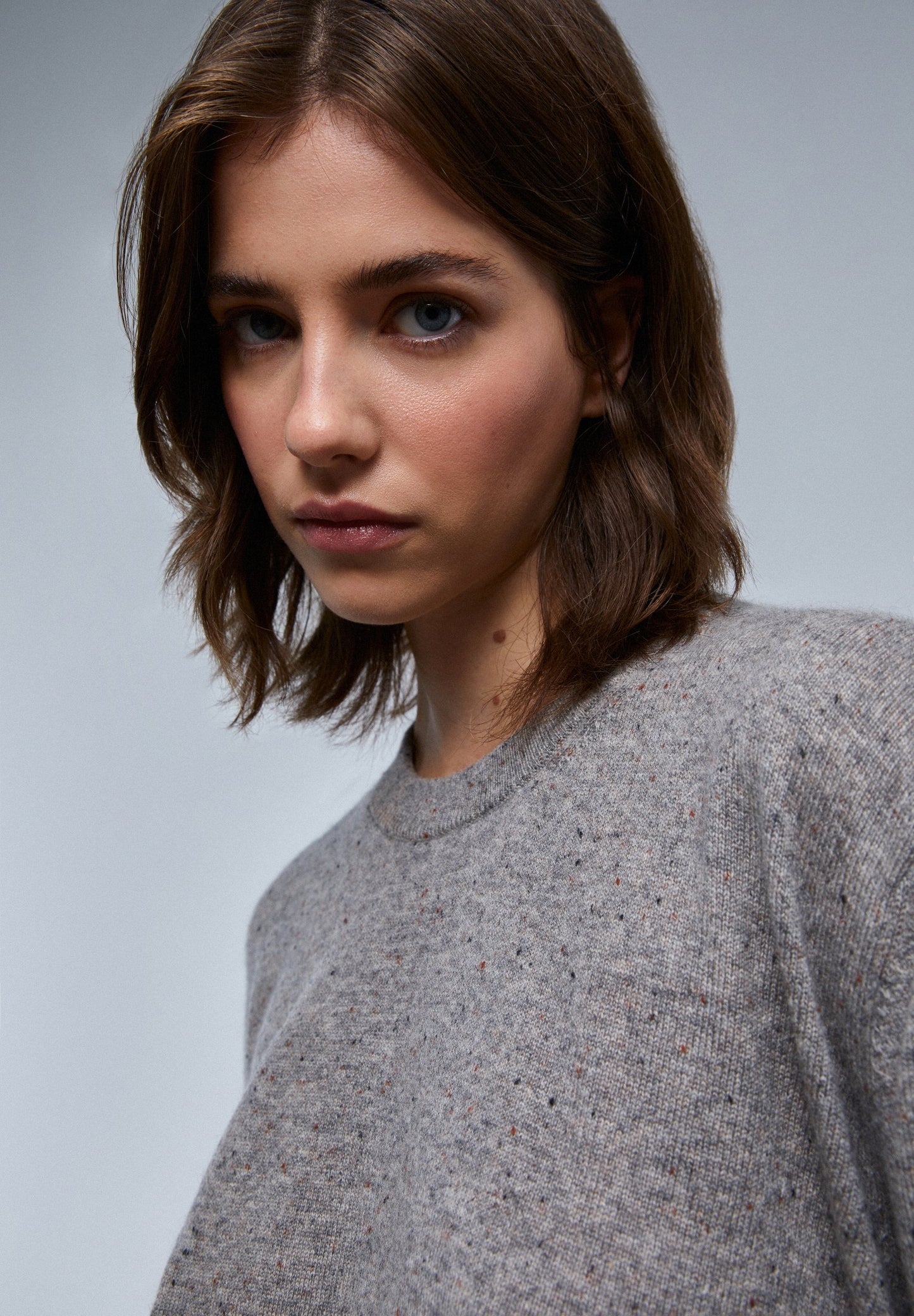 SWEATER EM CAXEMIRA COM DECOTE REDONDO