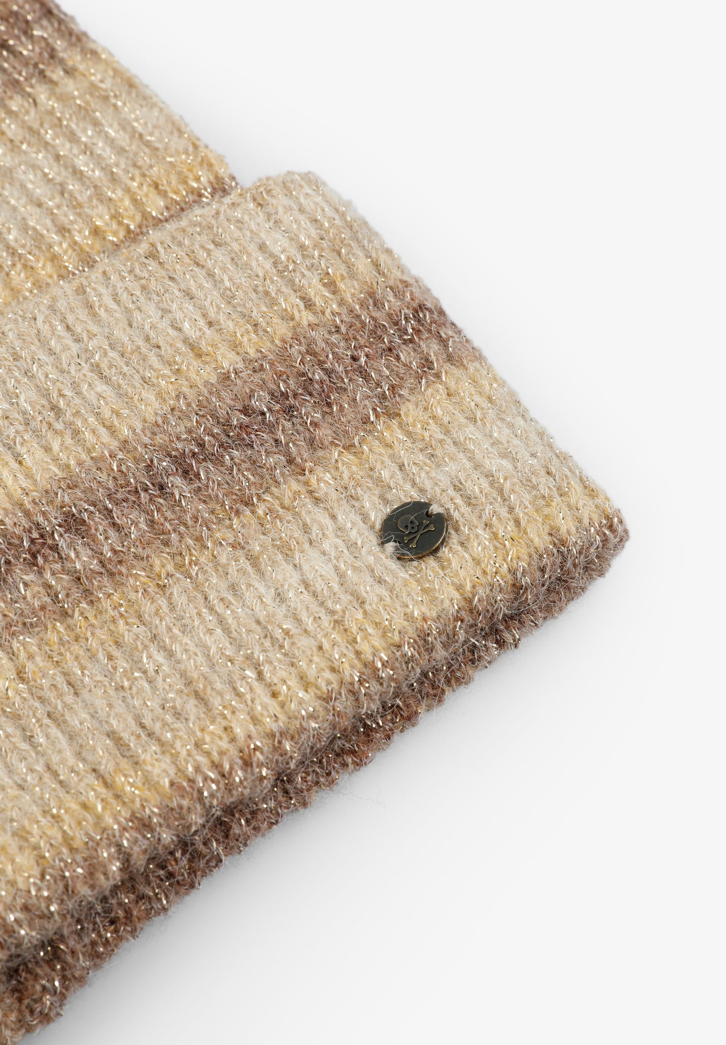 GORRO DE MALHA ÀS RISCAS