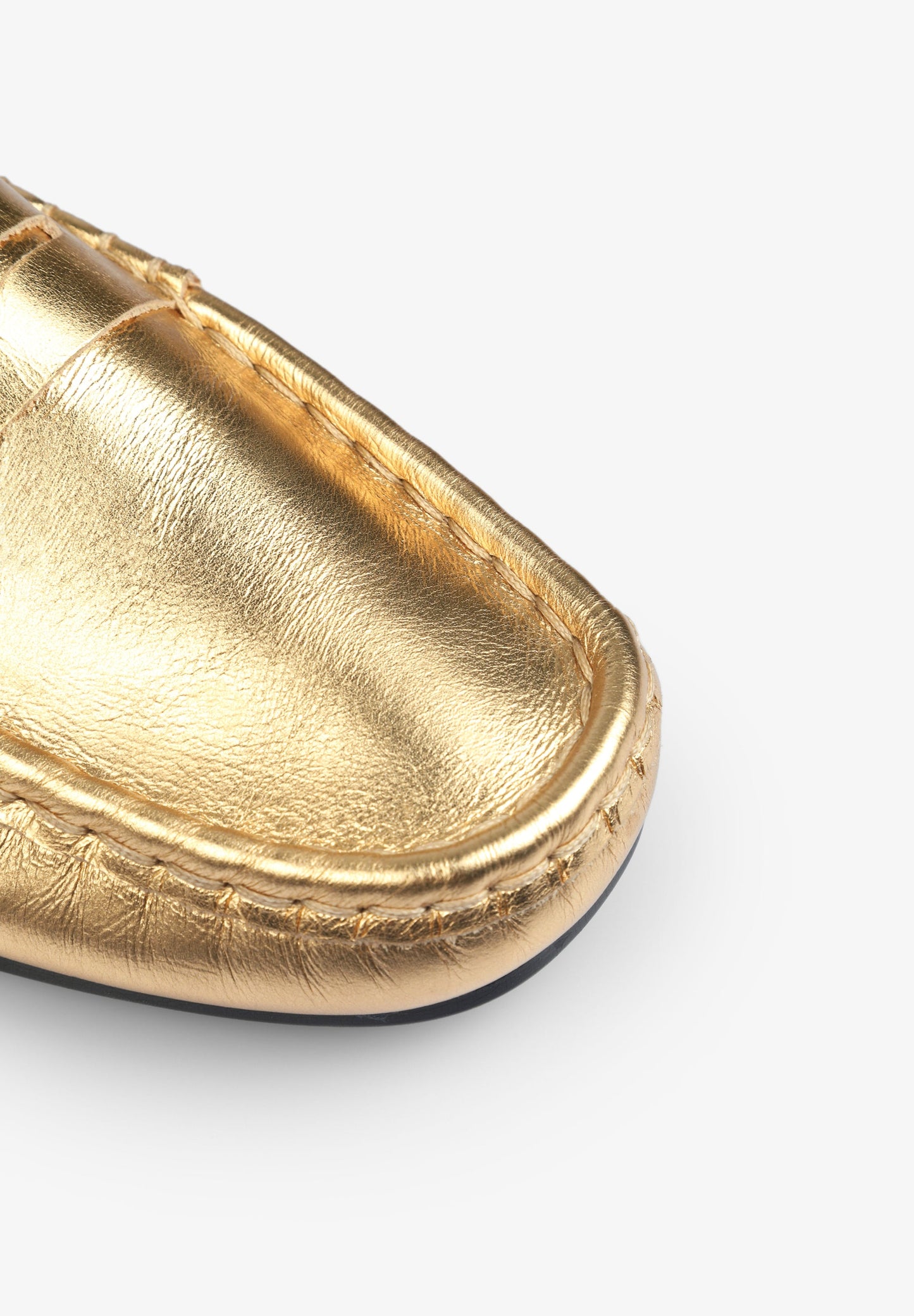 MOCASSINS DE PELE METALIZADOS