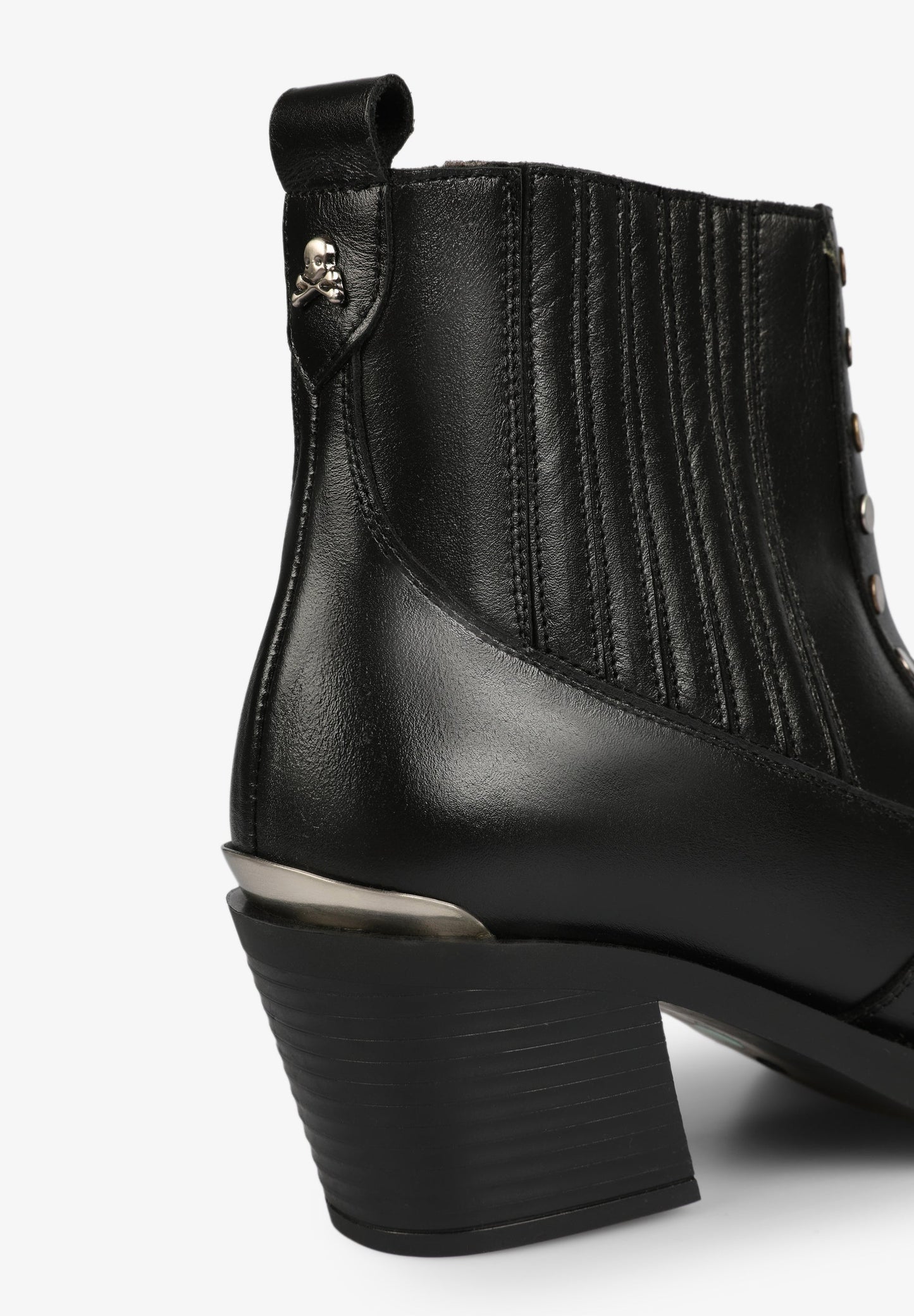 BOTIM COWBOY COM TACHAS