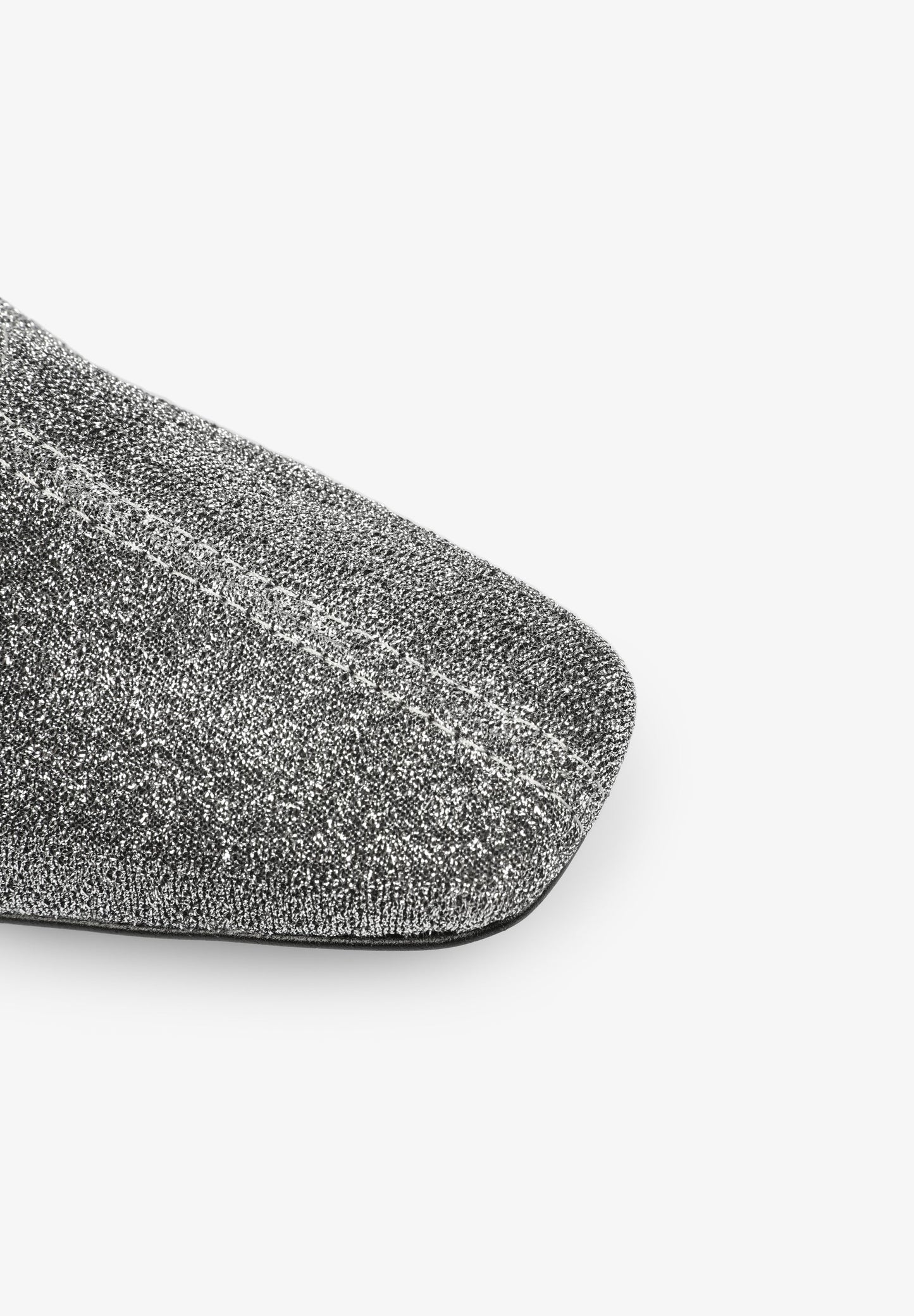 BOTIM COM TACÃO TECIDO DE FIO METALIZADO