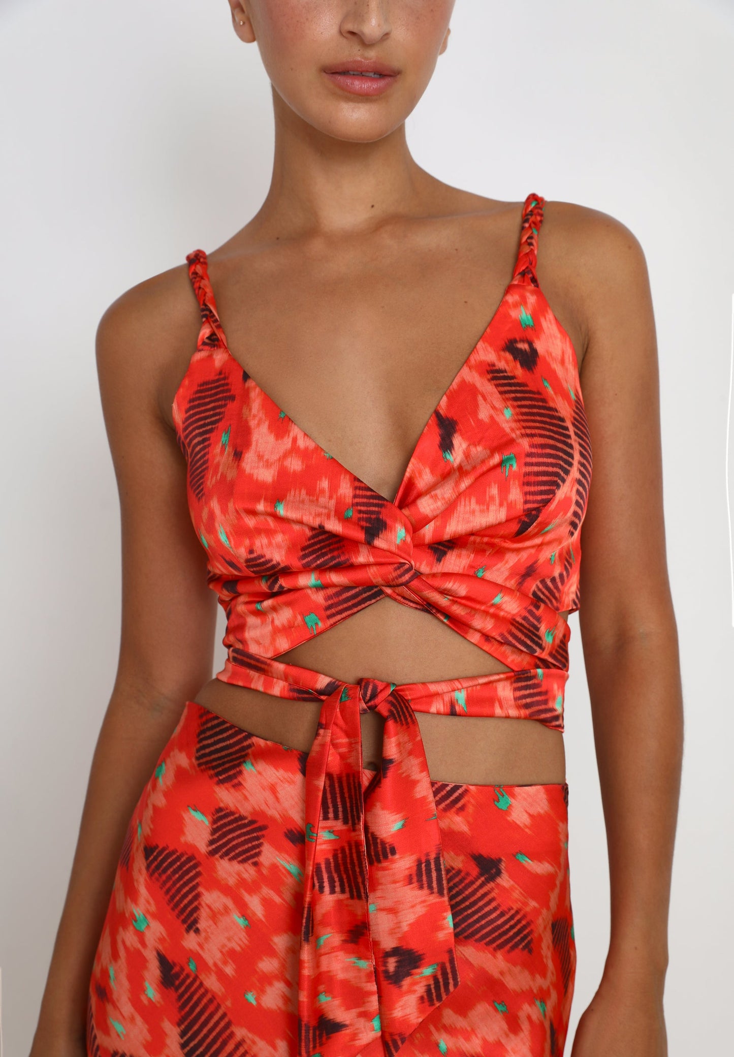 TOP COM PADRÃO CRUZADO