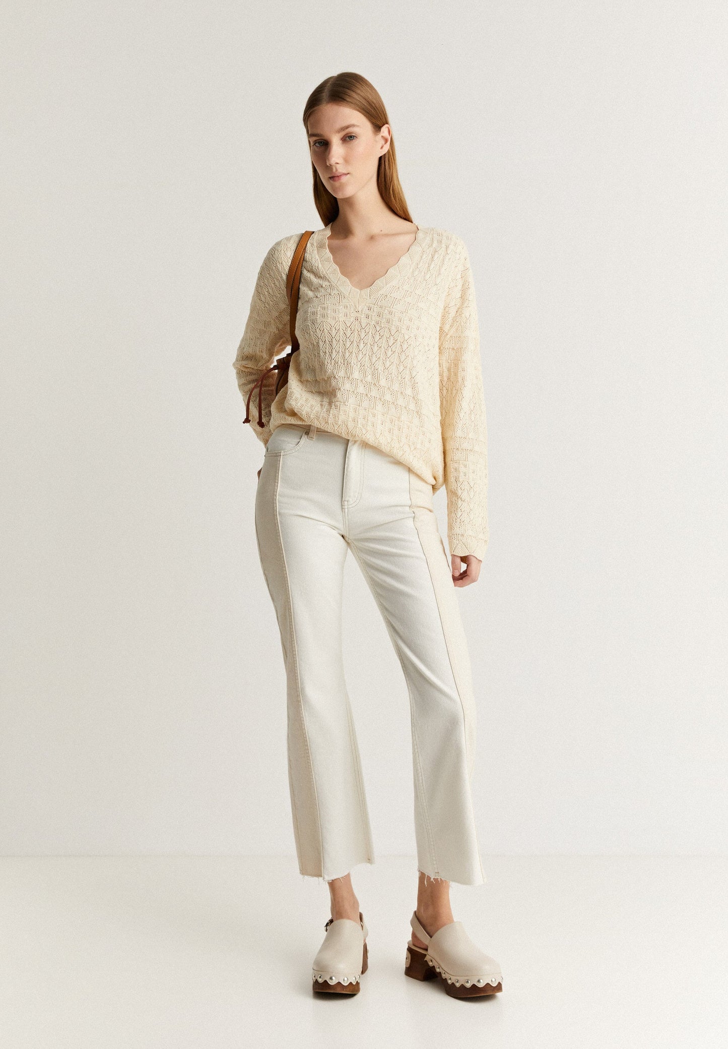 JEANS ANKLE FLARE PORMENOR CONTRASTE