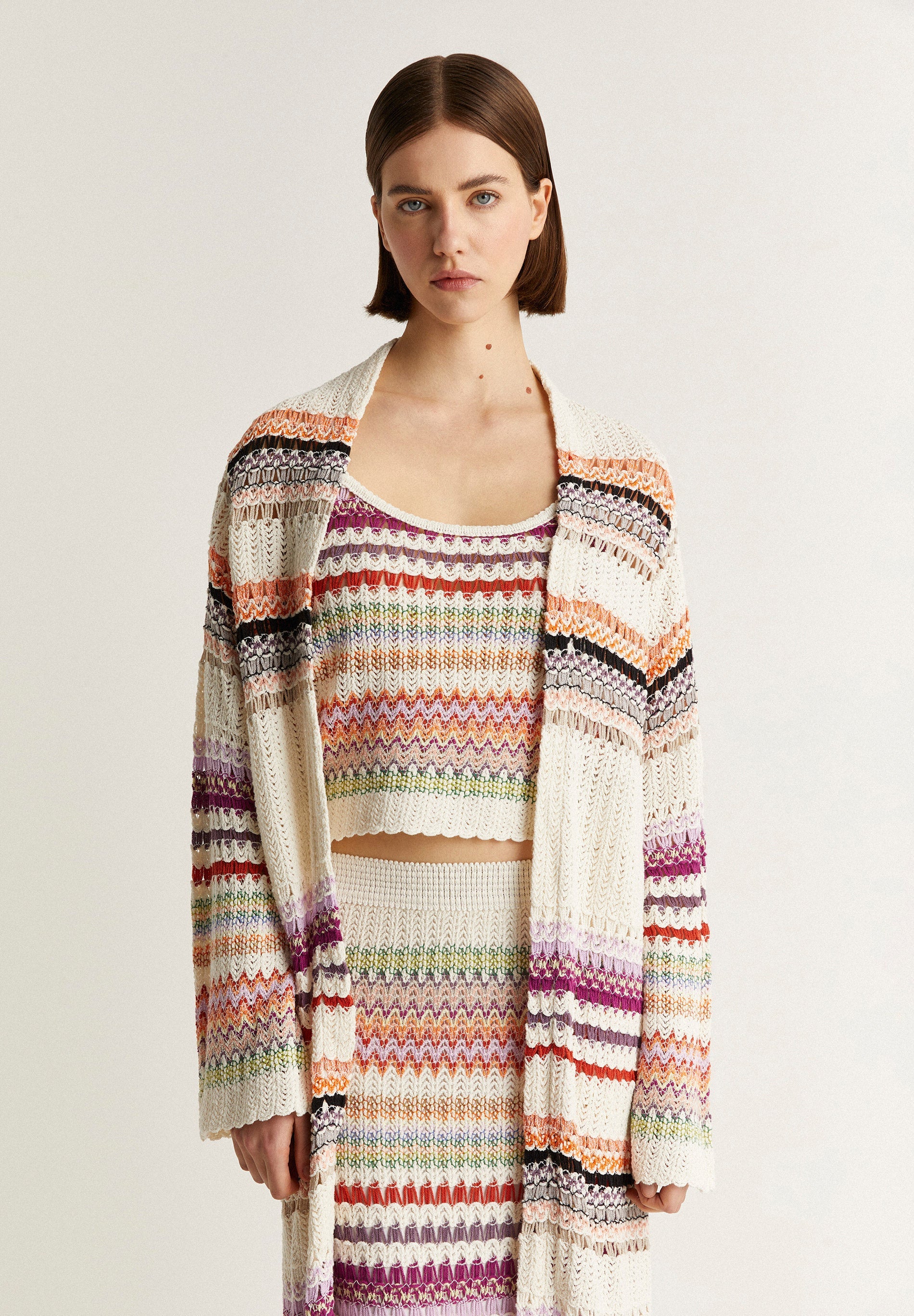CARDIGAN EM CROCHET MULTICOLORIDO