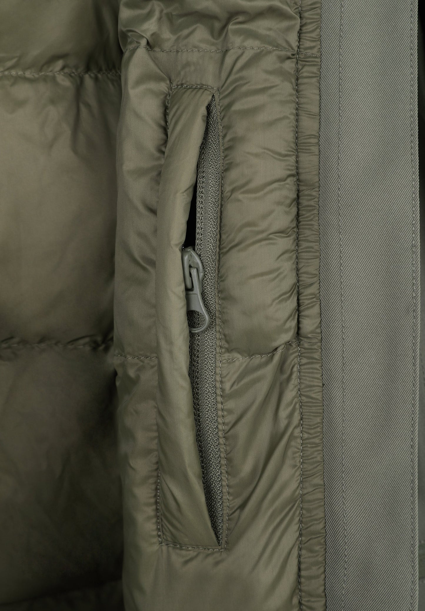 CASACO COM CAPUZ DE PELO SKI ADRENALINE