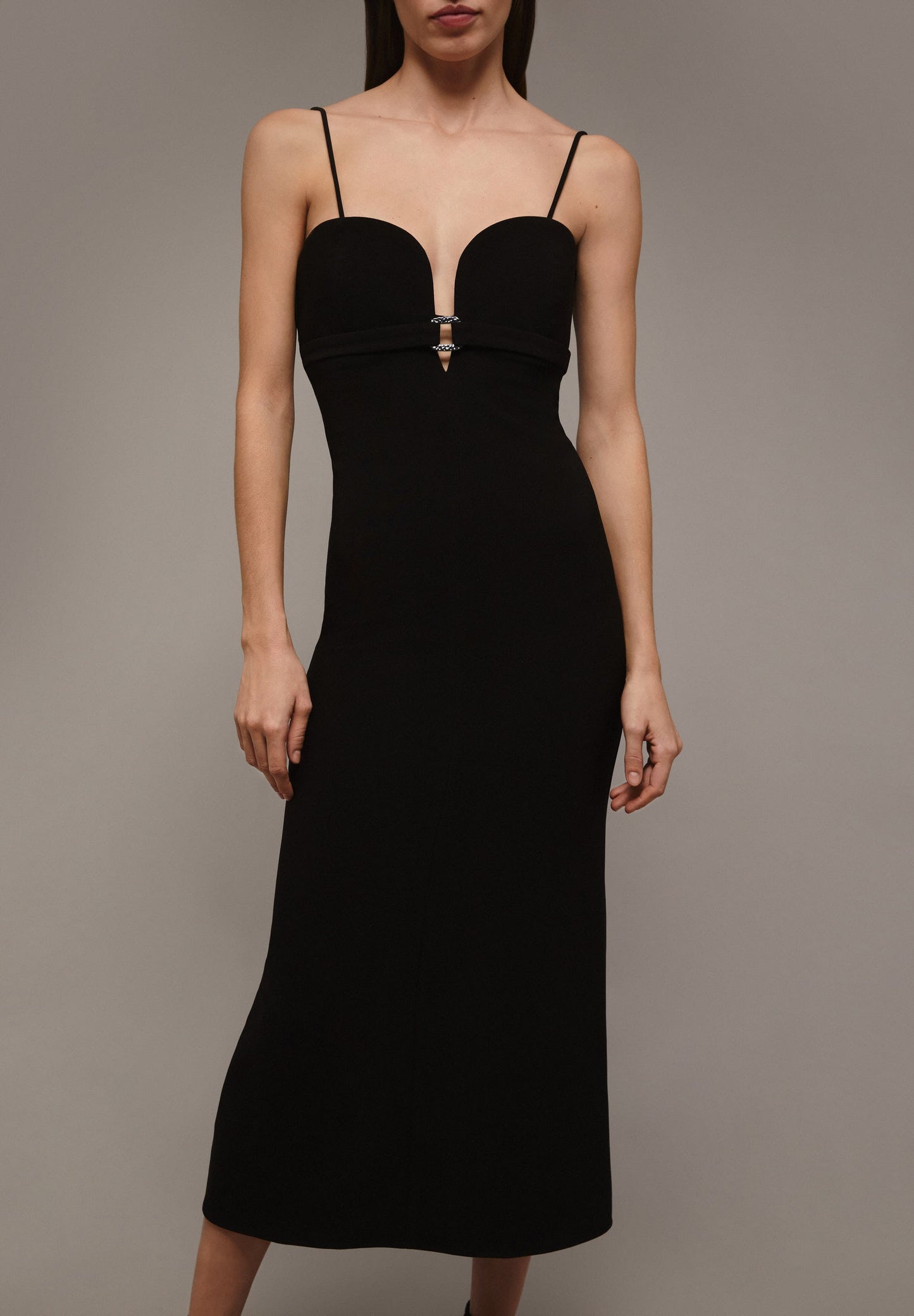 VESTIDO SLIP COM PORMENOR DE ZIP TRASEIRO