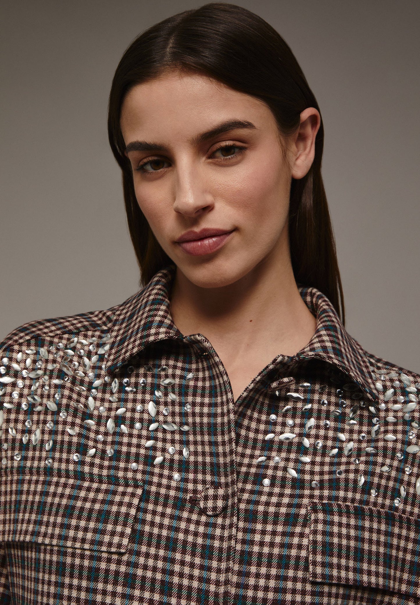 CASACO XADREZ COM PORMENORES EM CRISTAL