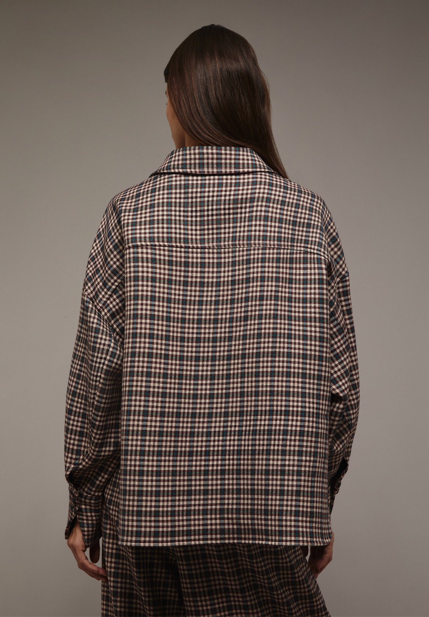 CASACO XADREZ COM PORMENORES EM CRISTAL