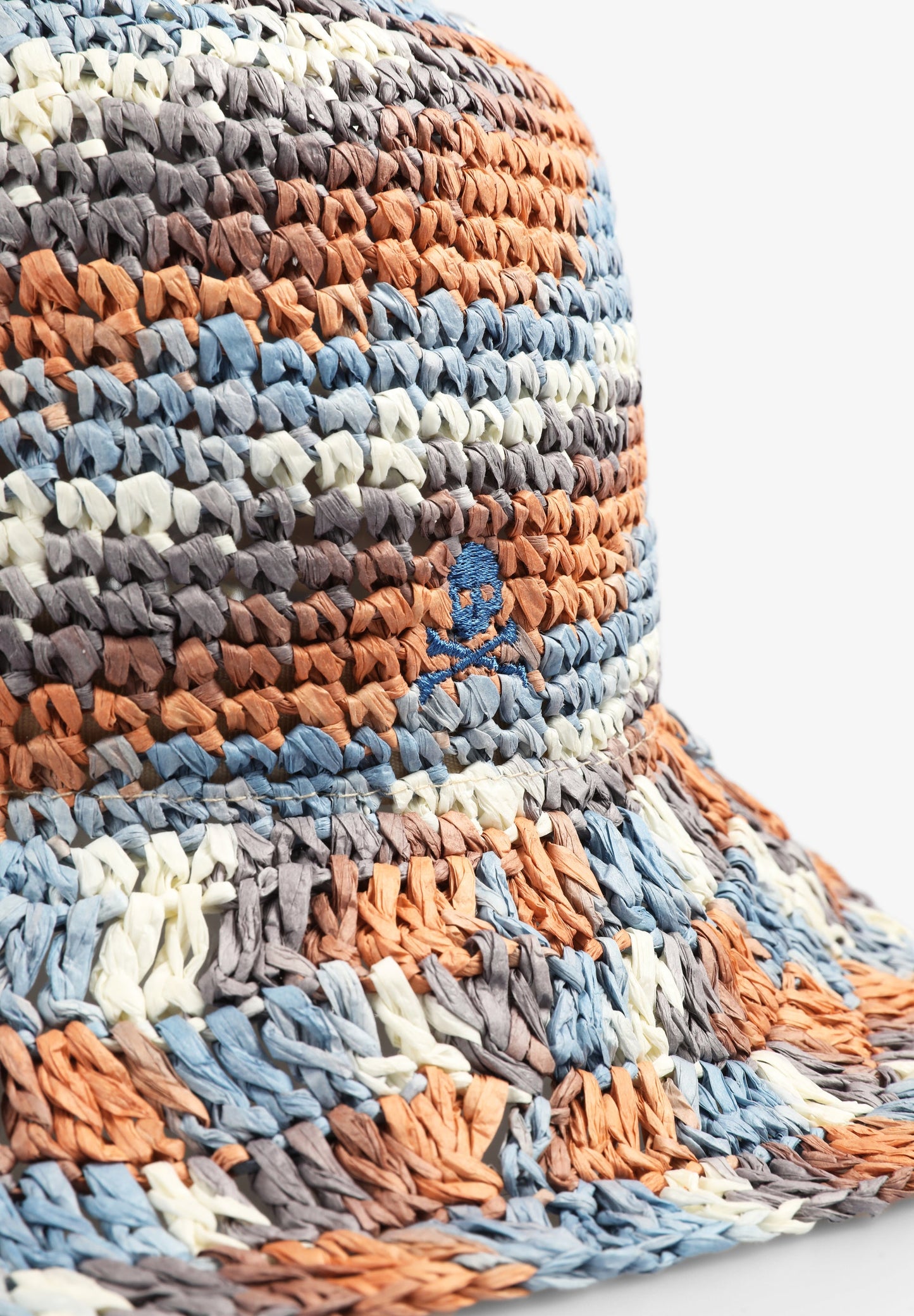 CHAPÉU EM RÁFIA COM SKULL