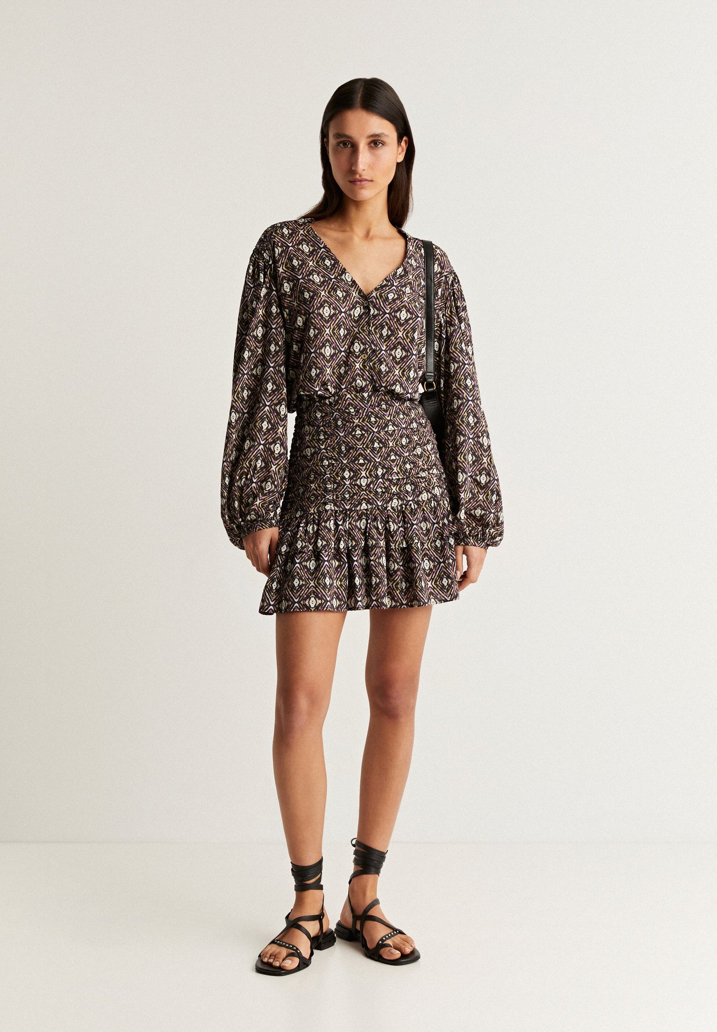 BLUSA COM PADRÃO PORMENOR DE FIO METALIZADO