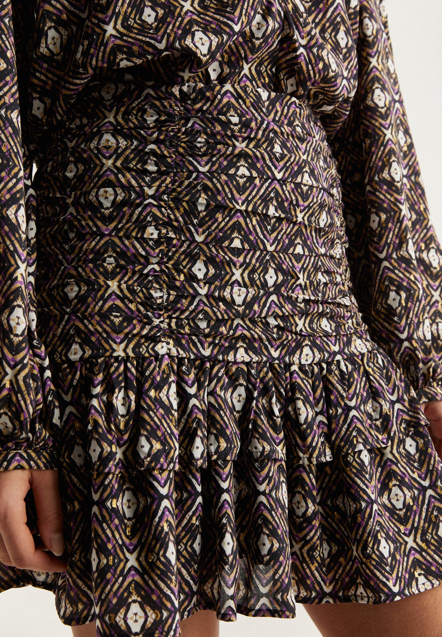 MINISSAIA FRANZIDOS E FOLHOS