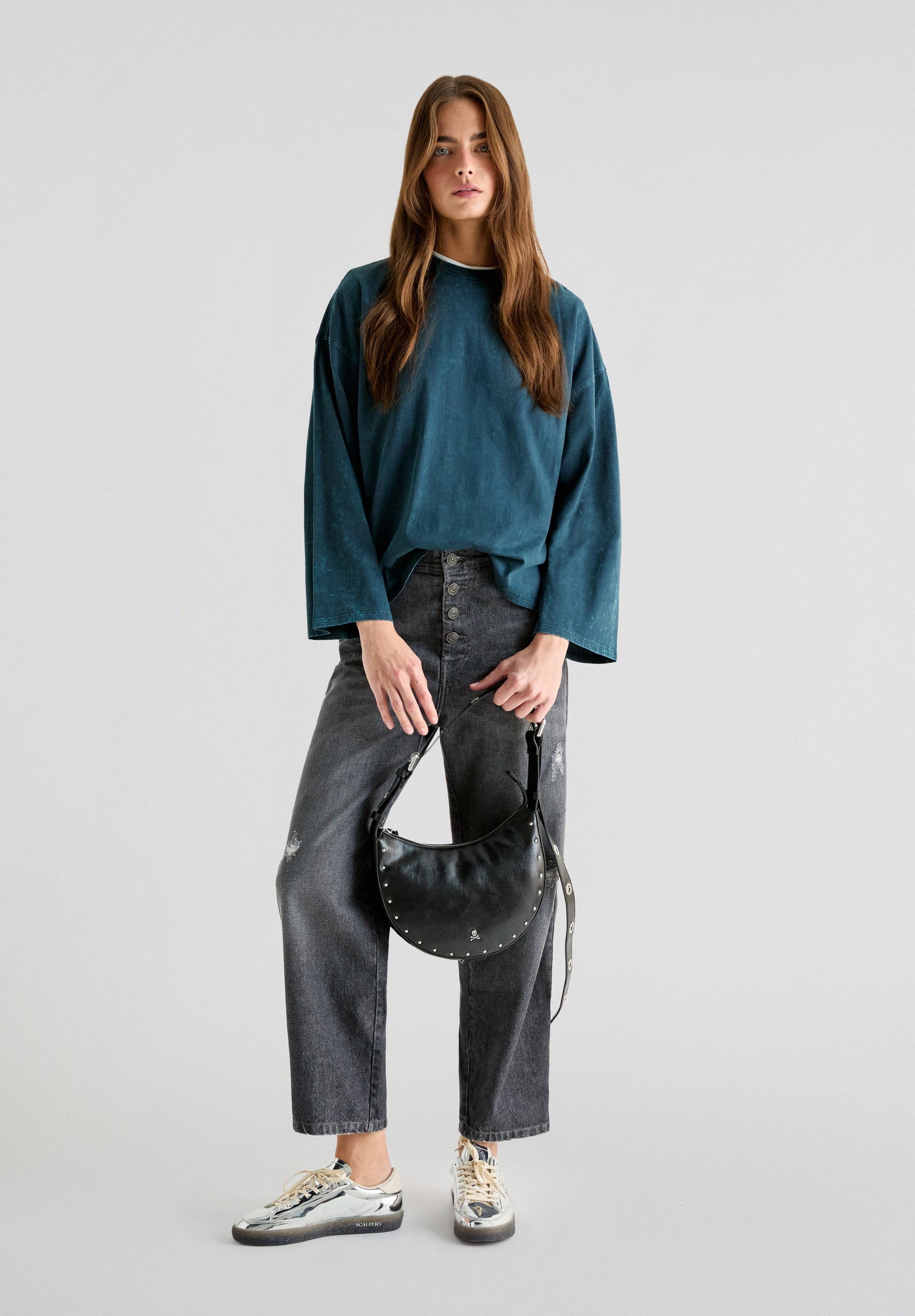 T-SHIRT DE MANGA COMPRIDA COM LOGÓTIPO ATRÁS