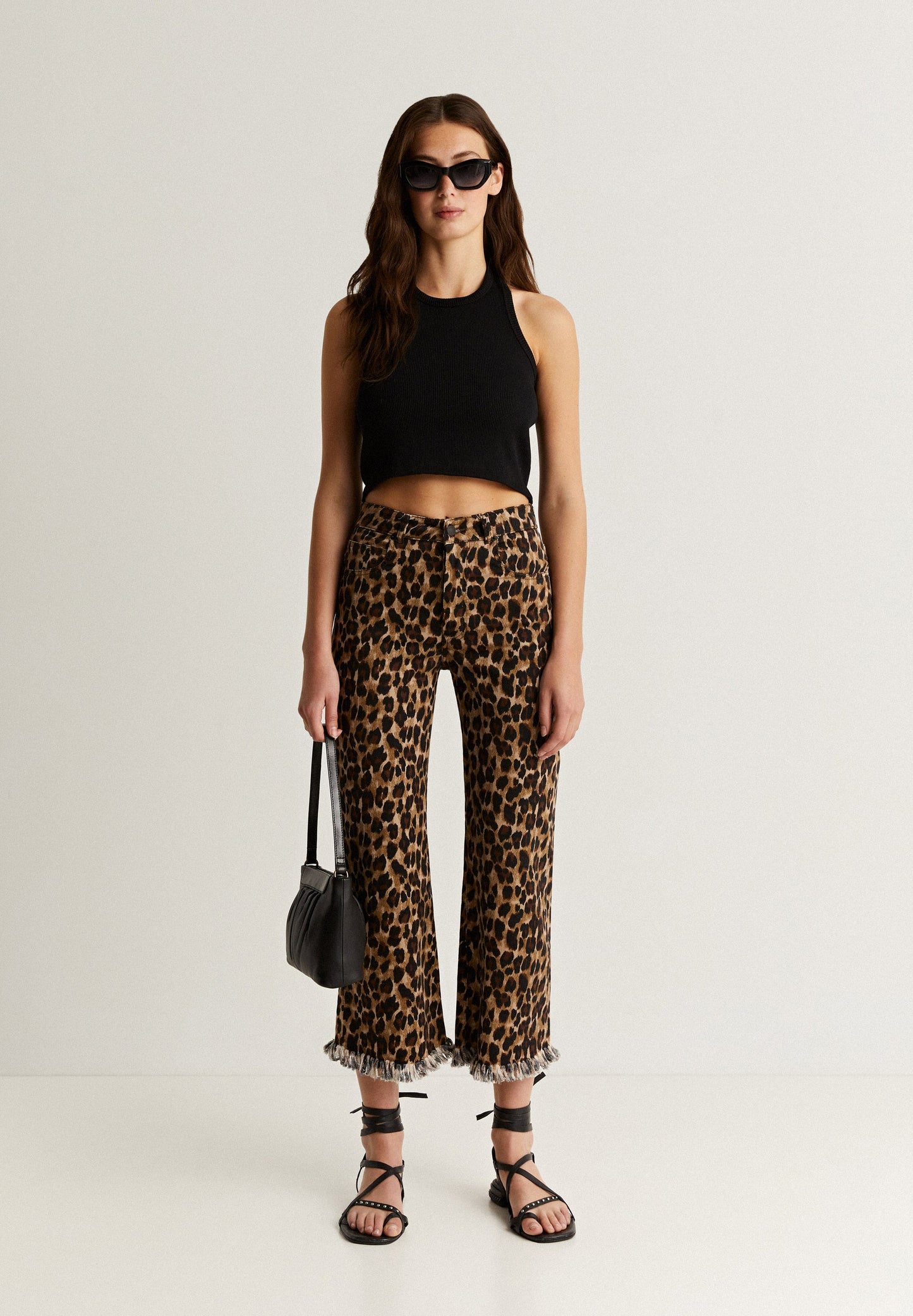 TOP CROPPED CANELADO HALTER