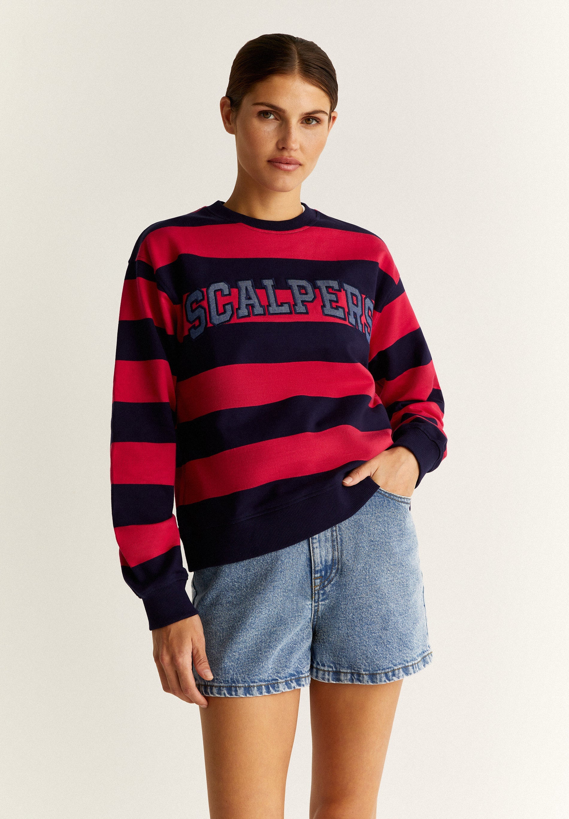 SWEATSHIRT ÀS RISCAS COM LOGÓTIPO