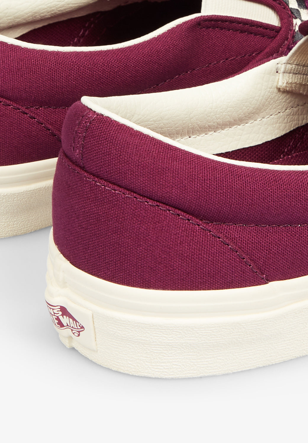 VANS | SAPATILHAS TUFTED CHECK CLASSIC SLIP-ON