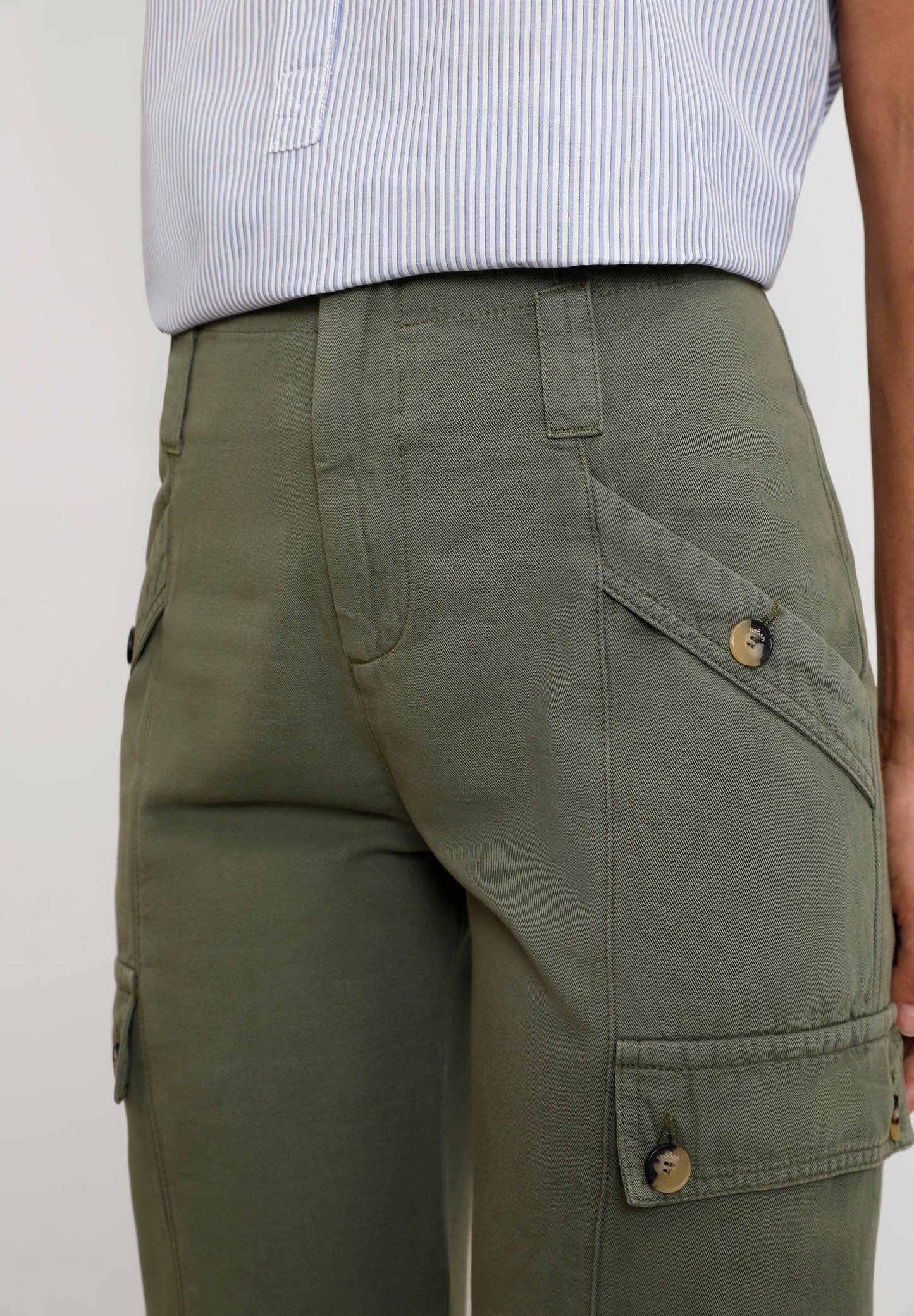 BASH | PANTALÓN DADA