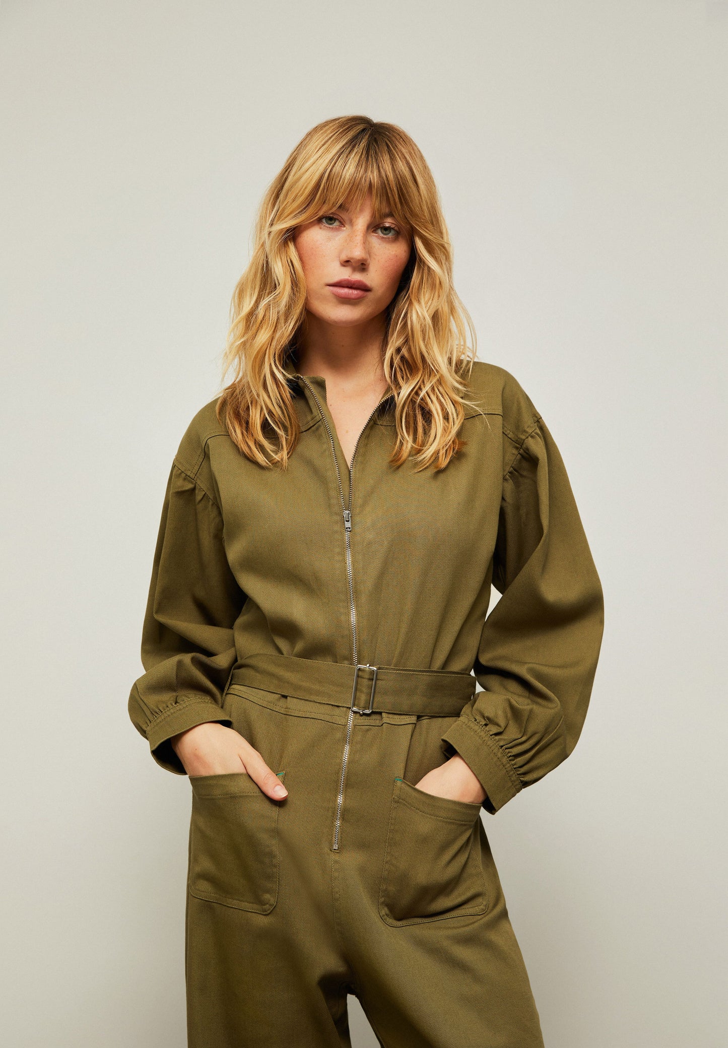 BELLEROSE | MONO LOUNA