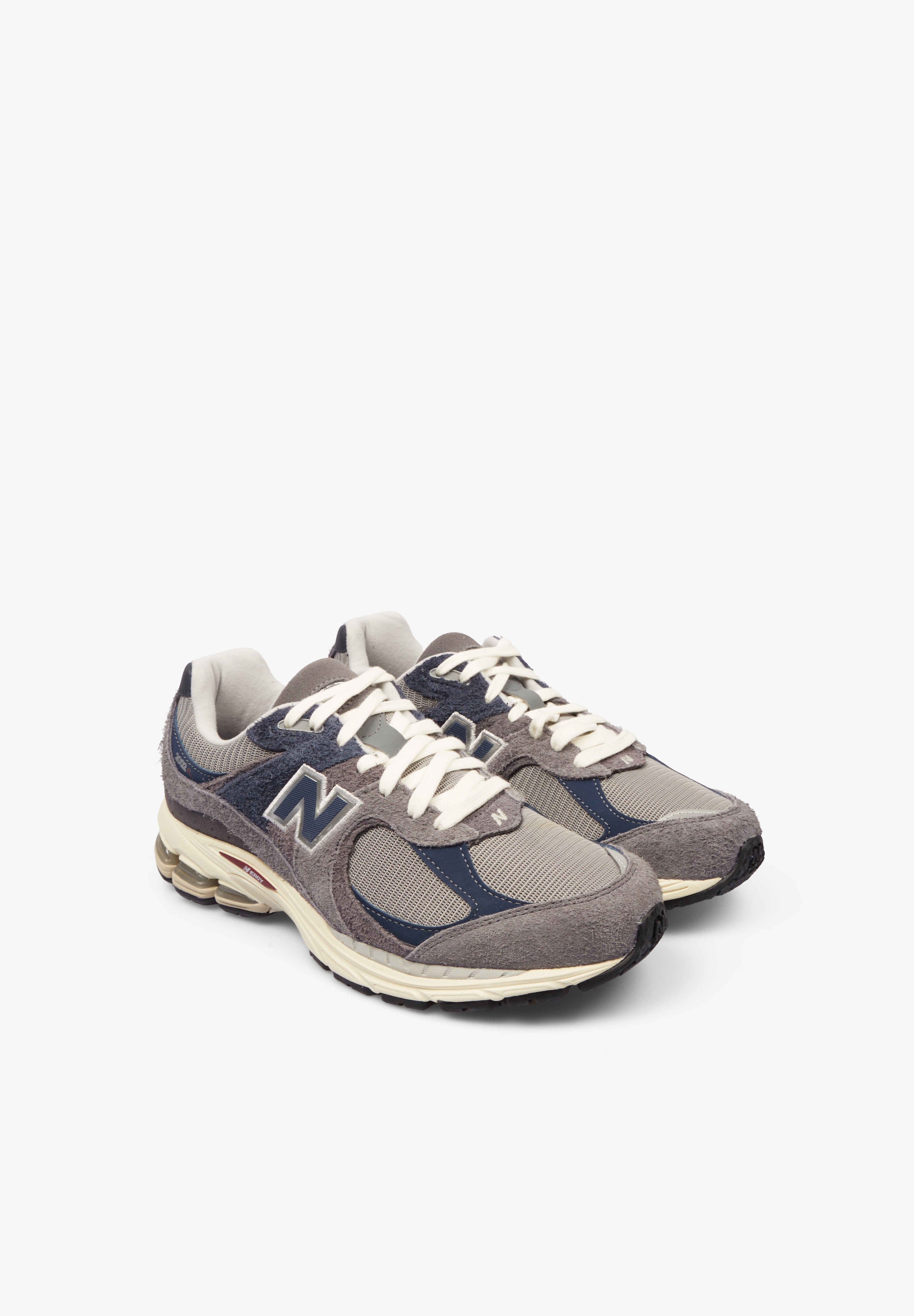 NEW BALANCE | SAPATILHAS 2002R DE HOMEM