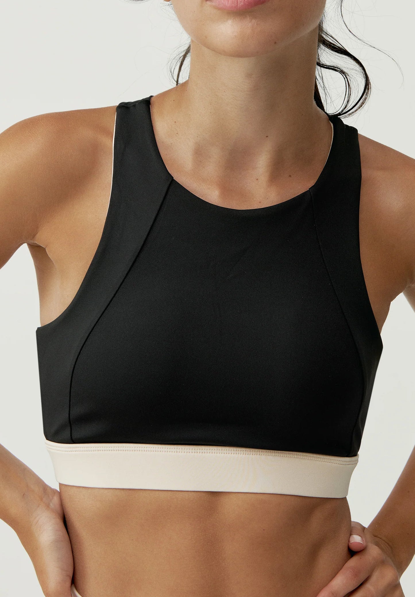 BORN LIVING YOGA | TOP FIORELLA