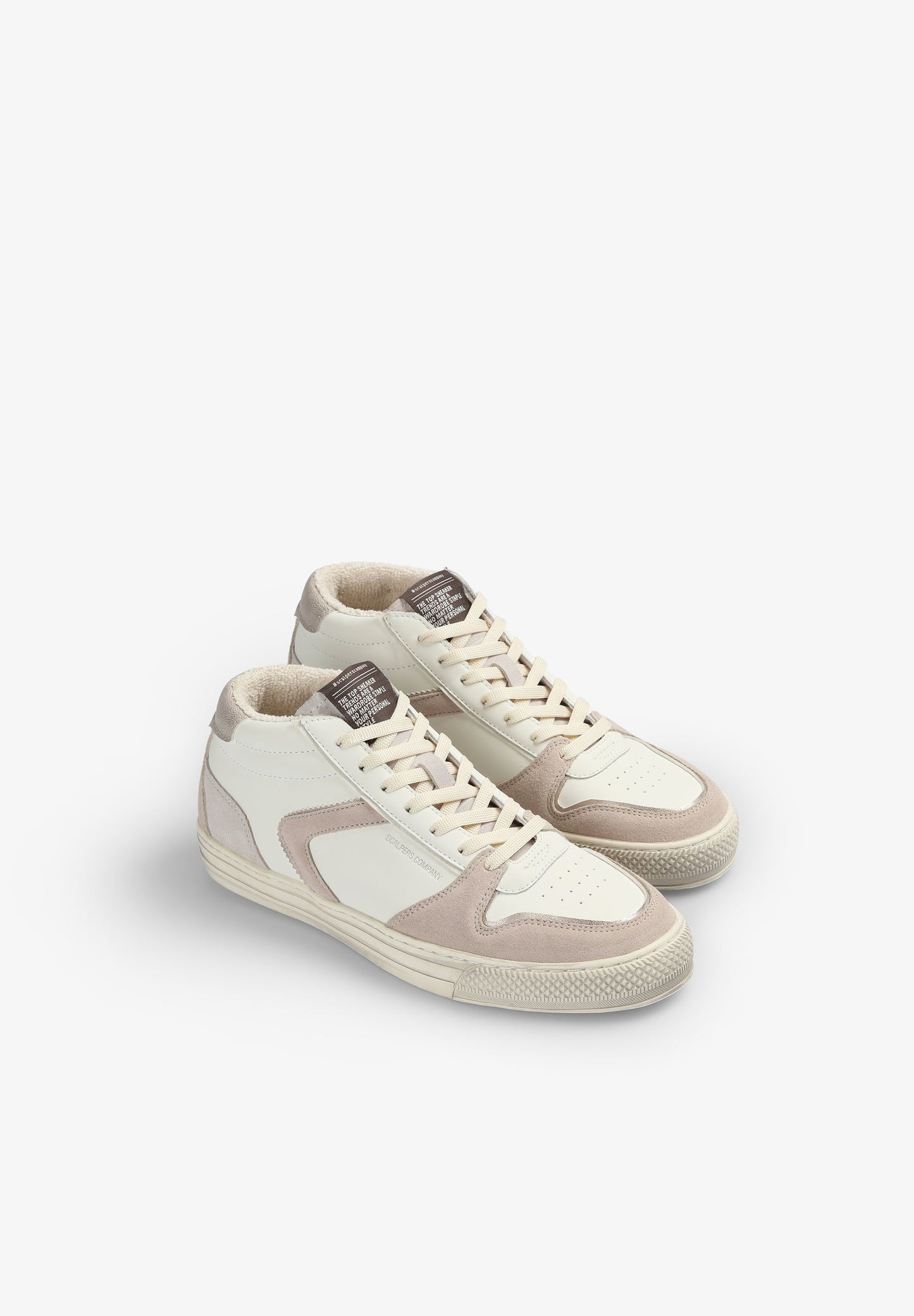 SAPATILHAS ALTAS COM PORMENORES EM CROUTE