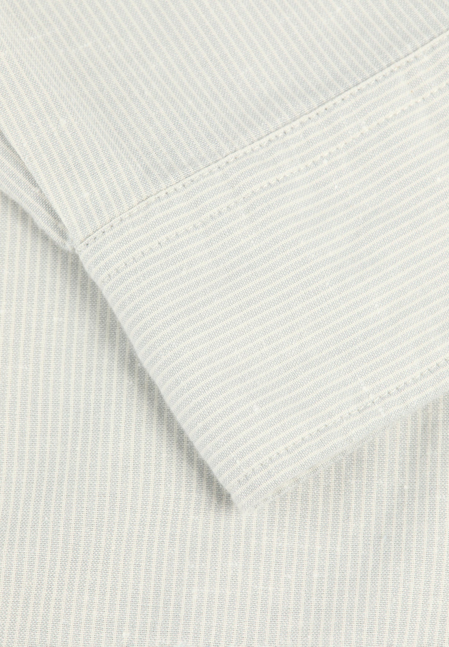 CAMISA DE RISCAS COM SKULL PLACKET