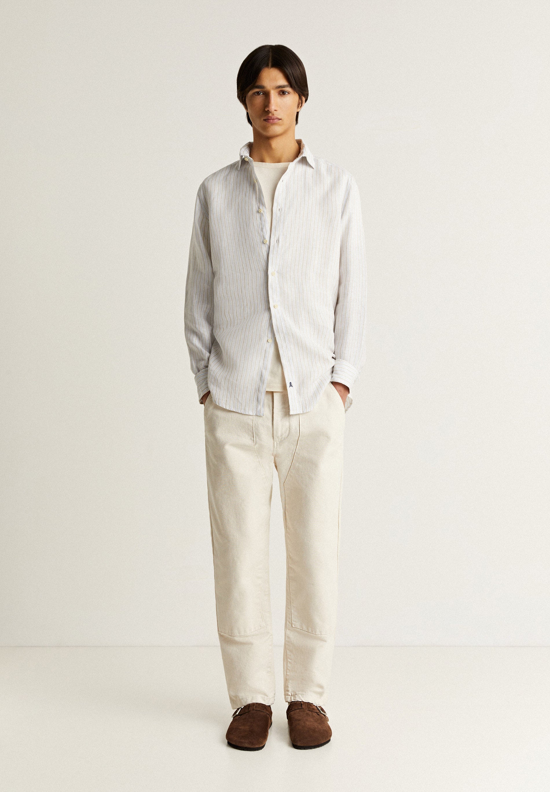 CAMISA PREMIUM DE LINHO ÀS RISCAS SLIM