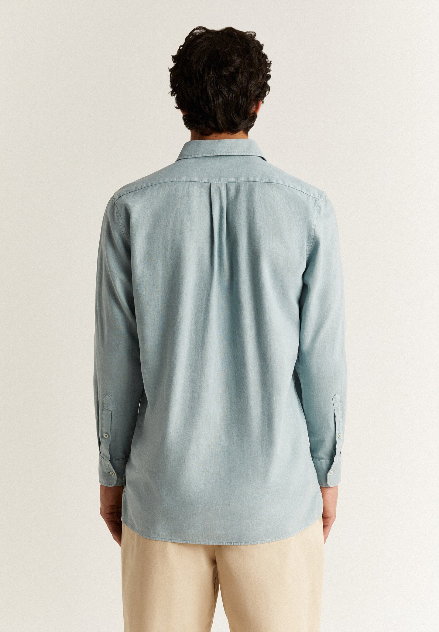 CAMISA TIPO POLO COM SKULL BORDADA