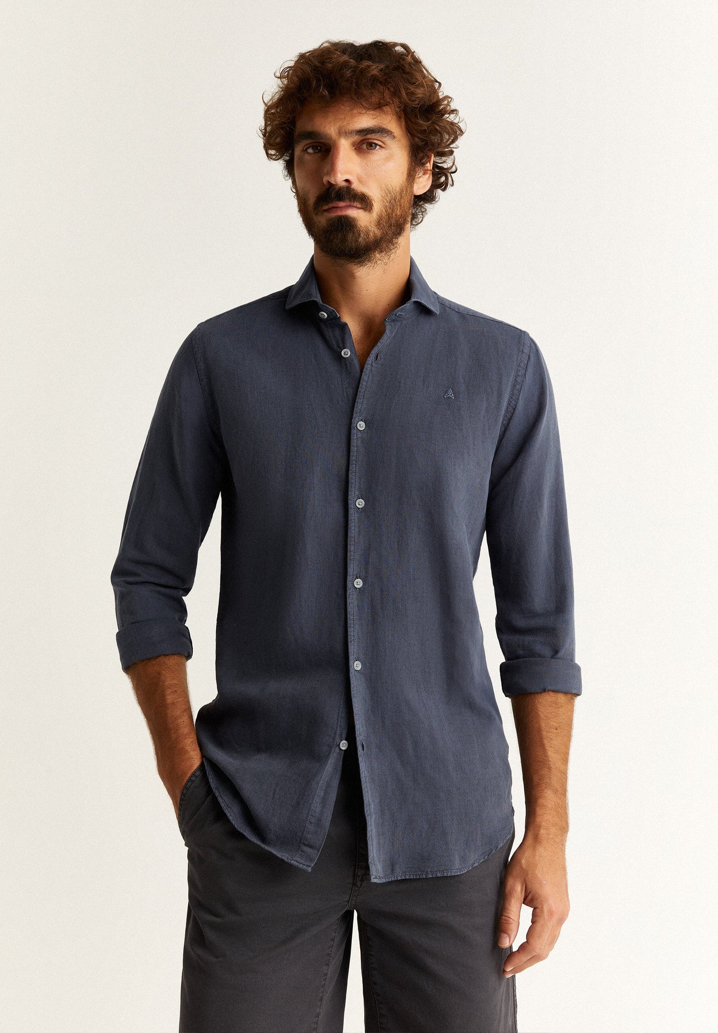 CAMISA DE LINHO COM LOGO