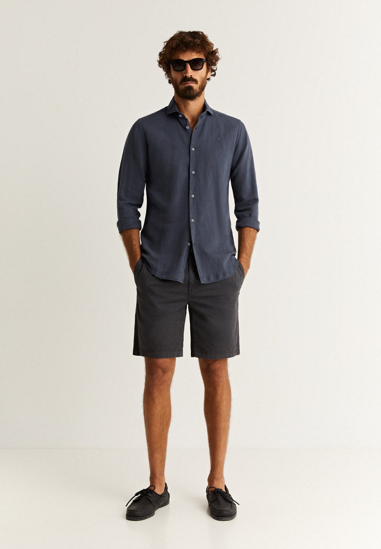 CAMISA DE LINHO COM LOGO