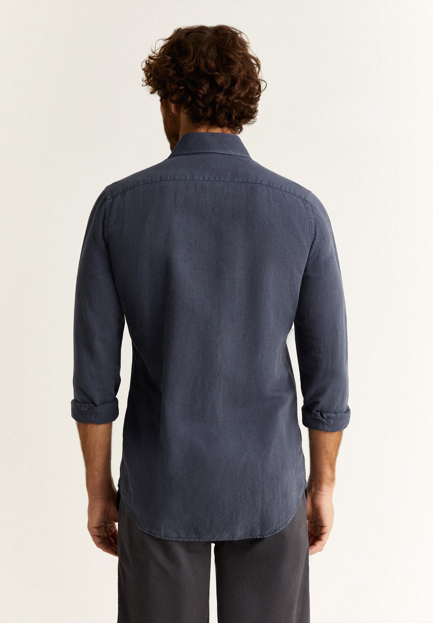 CAMISA DE LINHO COM LOGO