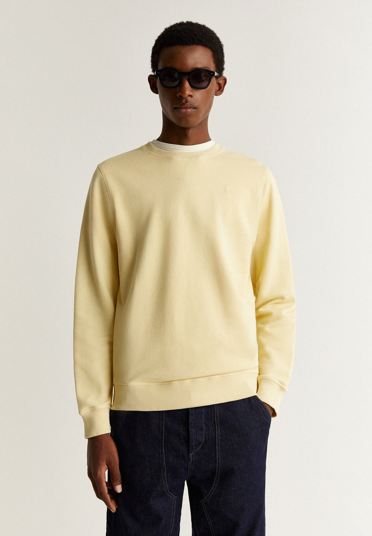 SWEATSHIRT BÁSICA COM SKULL