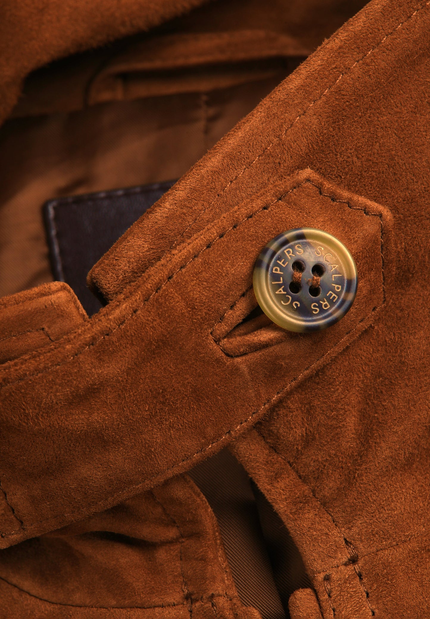 CARDIGAN BOMBER EM PELE